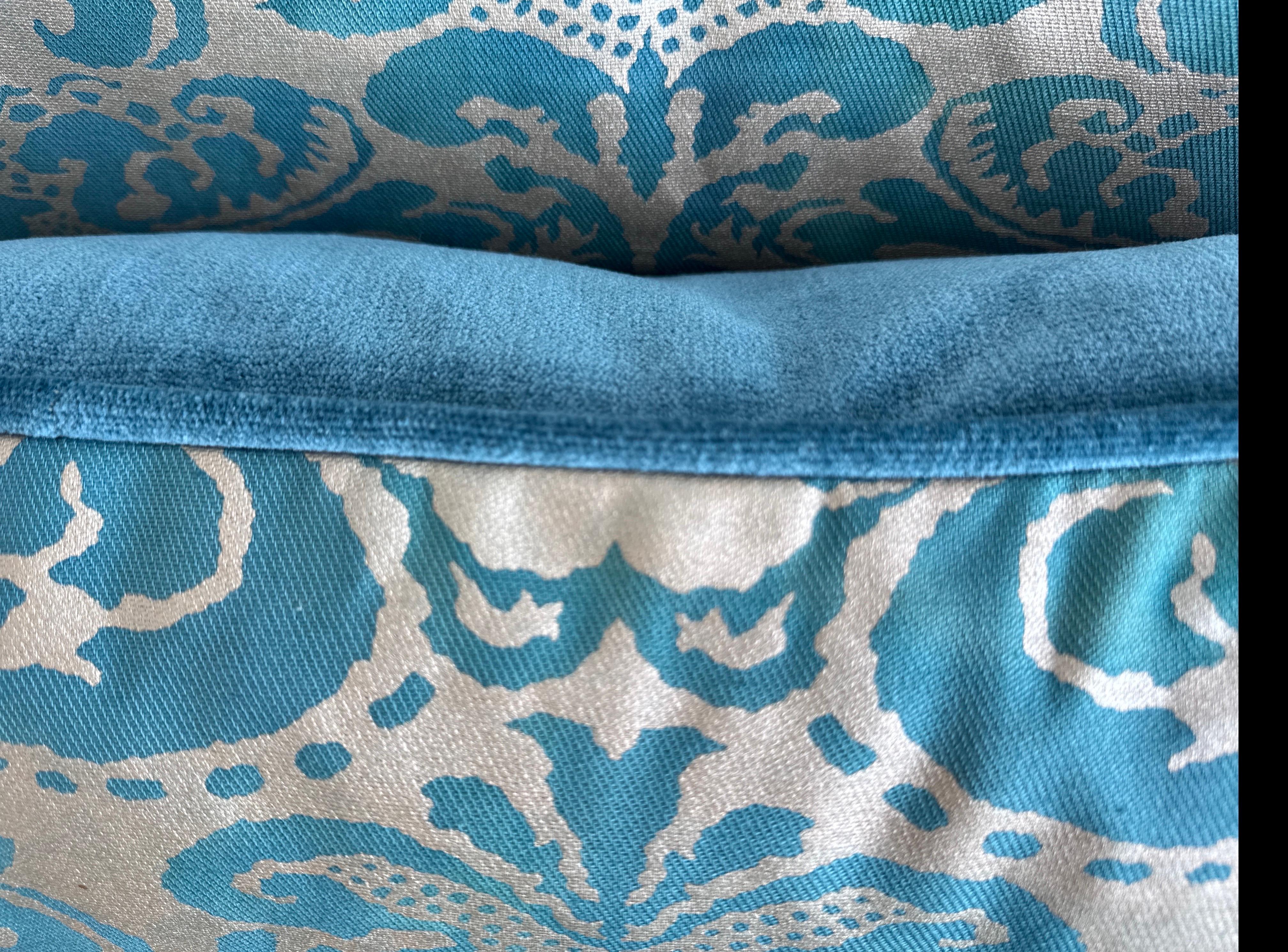 Pareja de almohadas textiles Fortuny en Nuevo estado para la venta en Los Angeles, CA