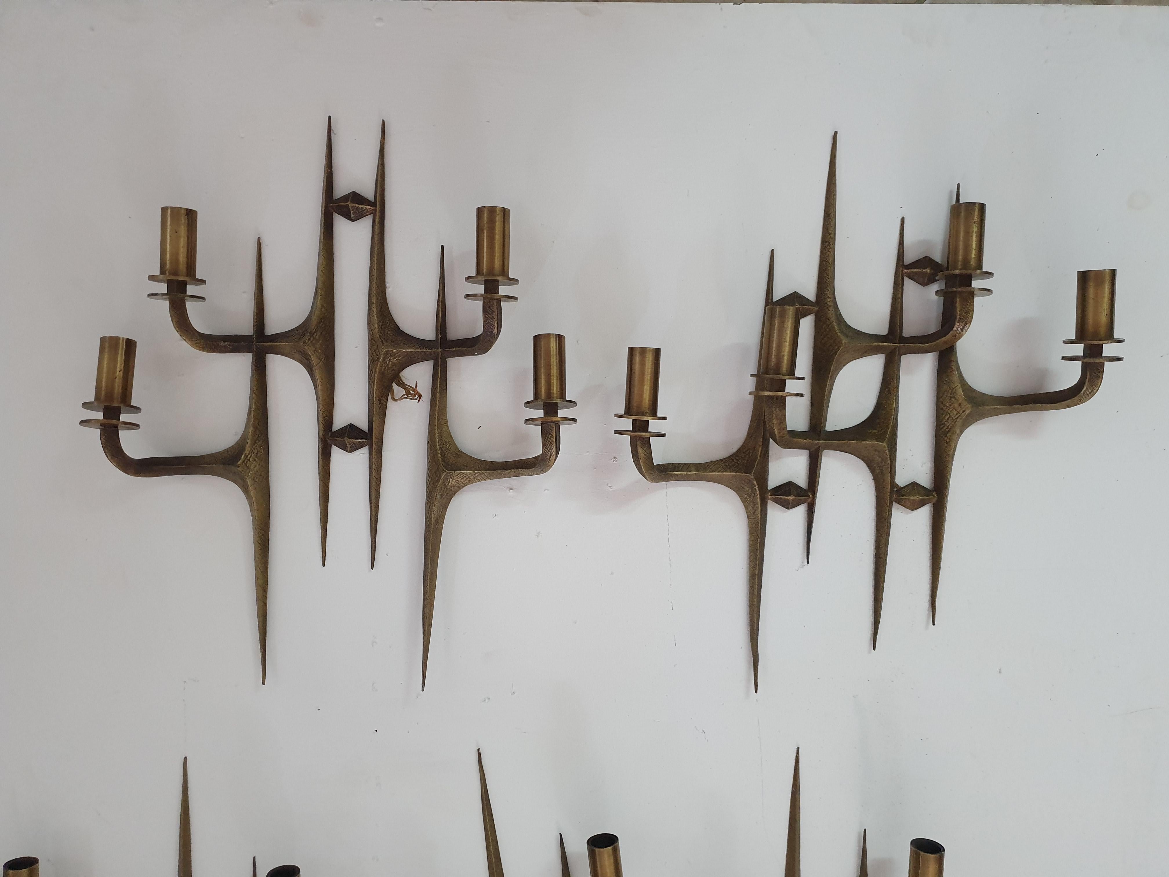 Pair of Four Light Mid-Century Modern Brutalist Sconces, Italy, circa 1960s For Sale 4