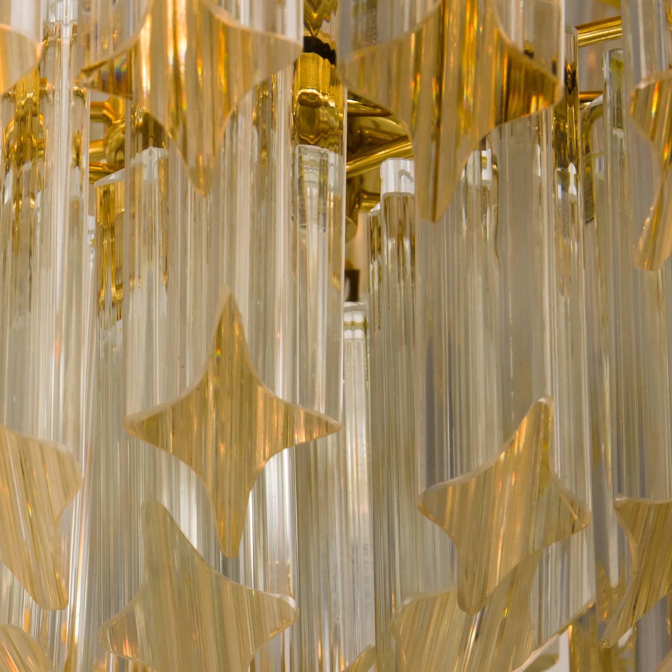 Italian Pair of Four-Tiered Venini Murano 'Astra Quadrilobo' Chandeliers, Italy, 1960 For Sale