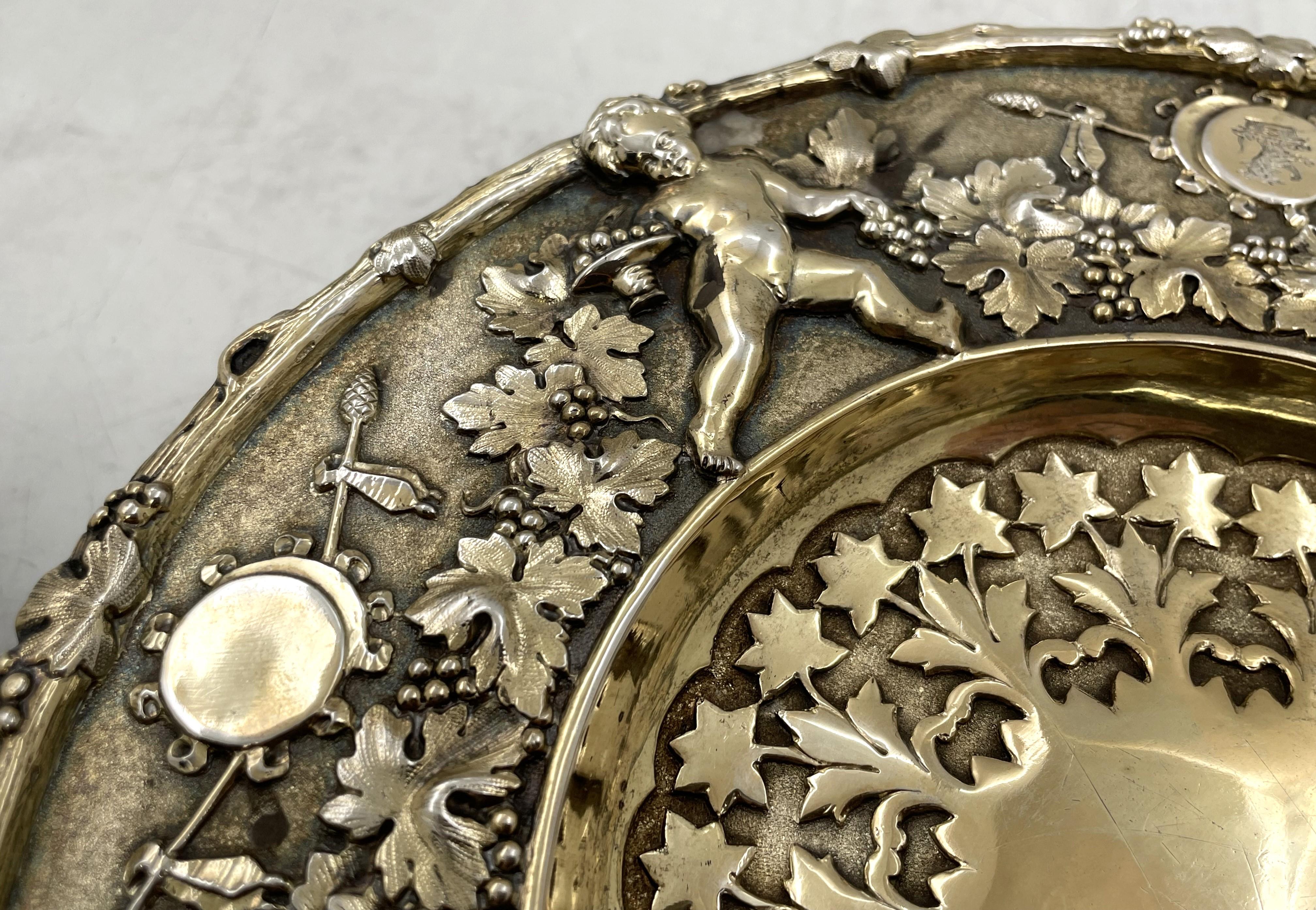 Pareja de Tazzas/ Compoteros Victorianos de Plata de Ley Dorada Inglesa Fox 1848 en Bueno Estado en New York, NY