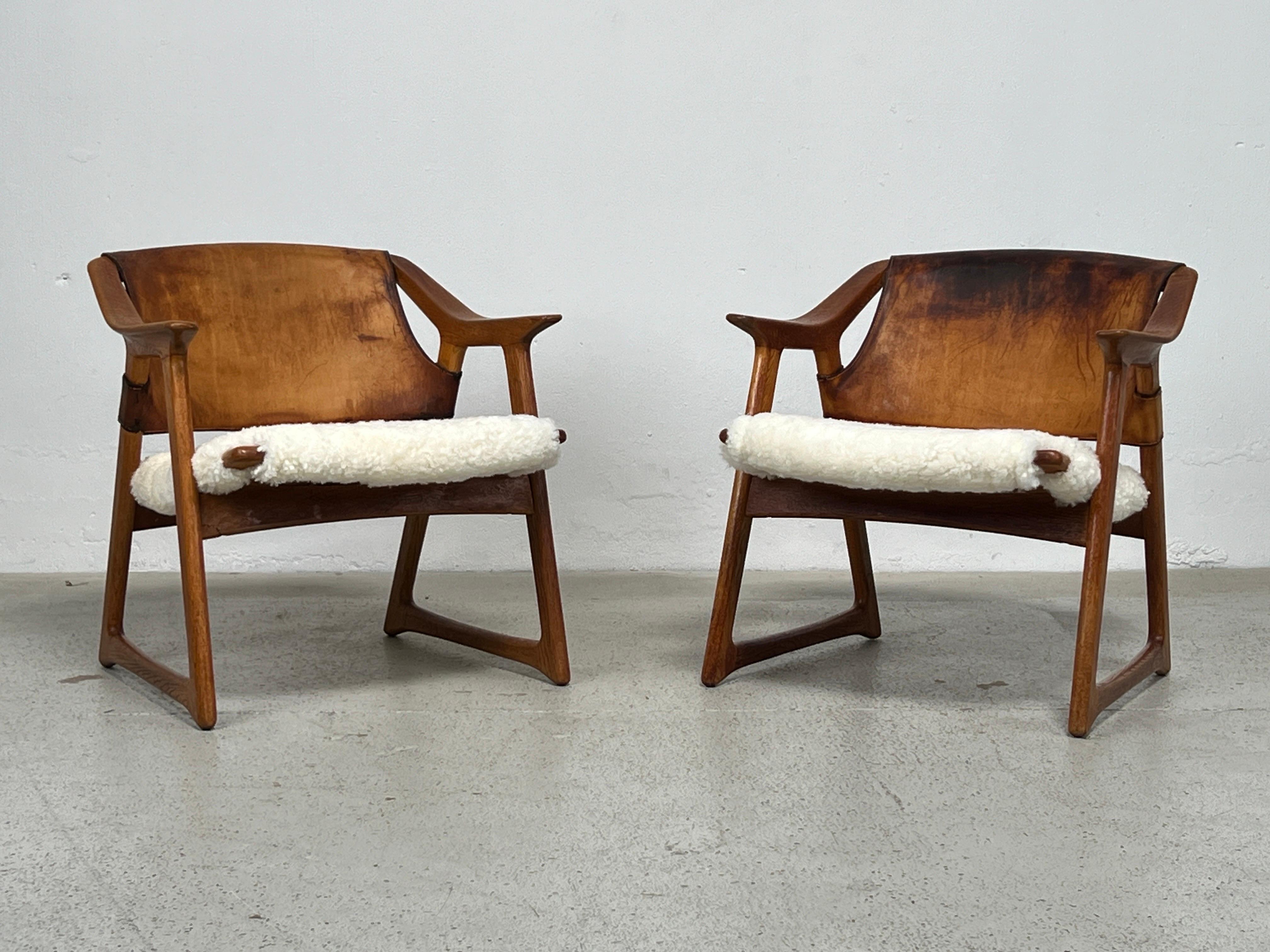 Pair of Fox Chairs by Rolf Hesland  For Sale 6