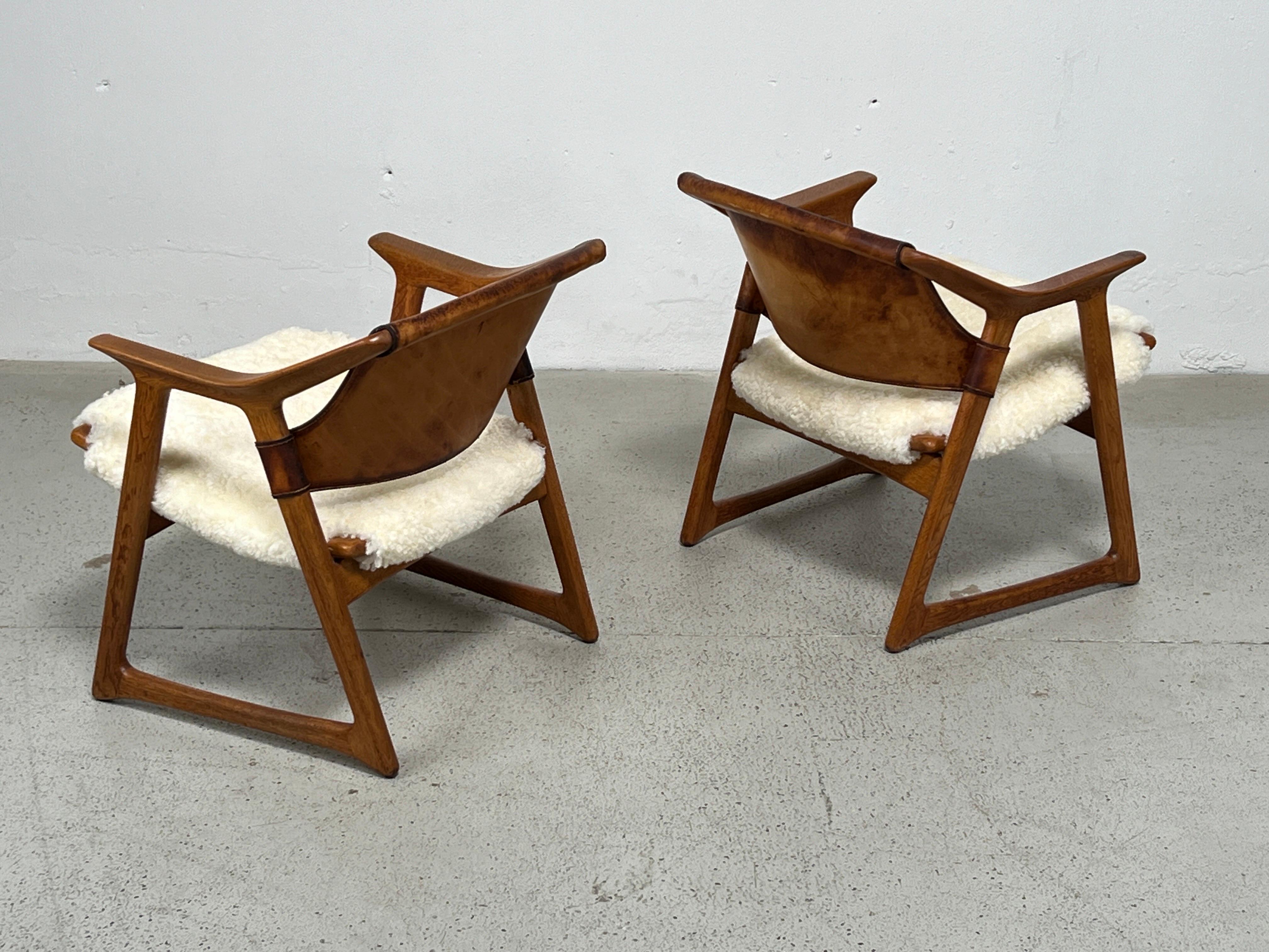Mid-20th Century Pair of Fox Chairs by Rolf Hesland  For Sale