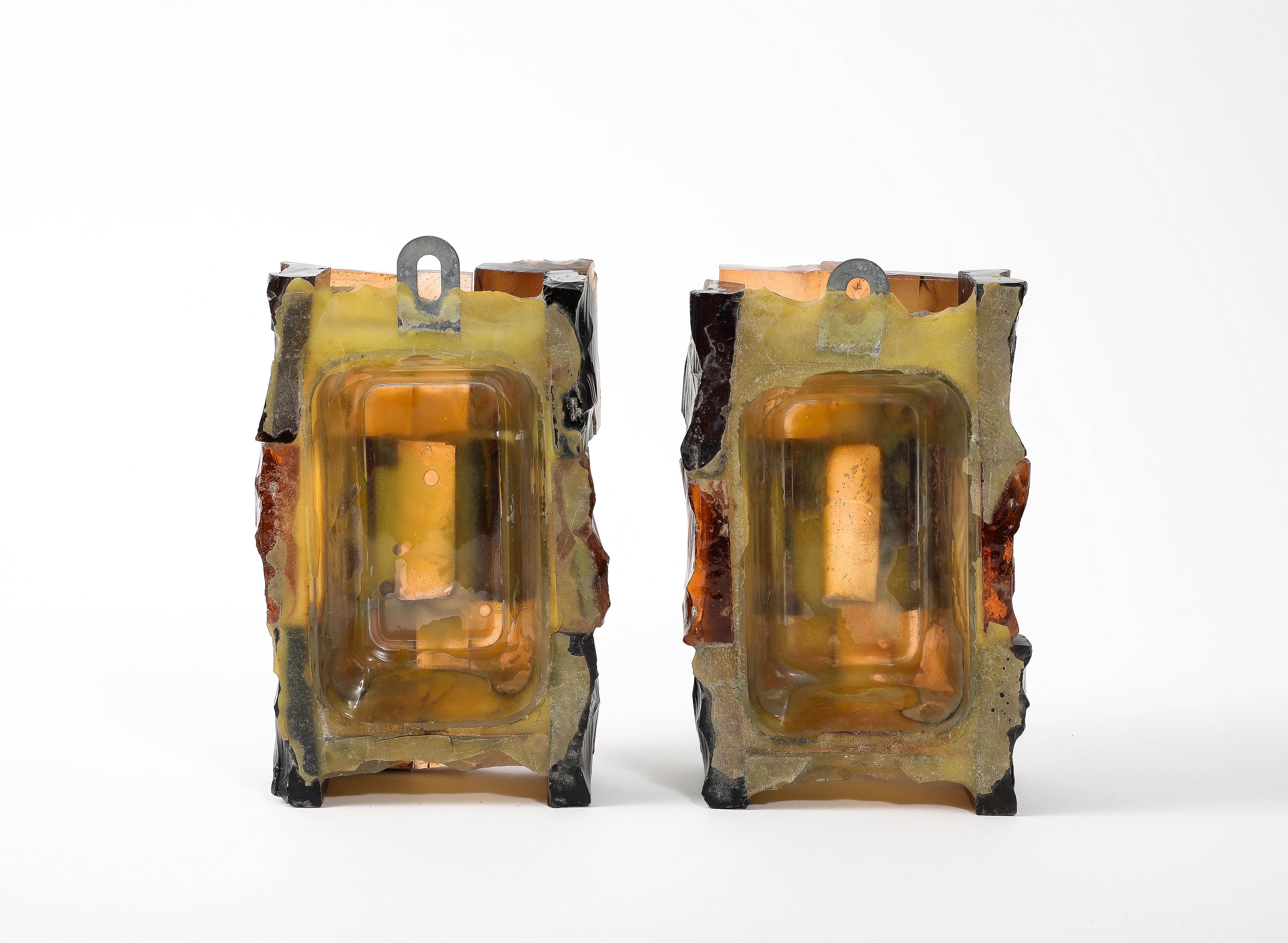 Pair of Fractured Glass Dark Amber Sconces, France 1960’s For Sale 4
