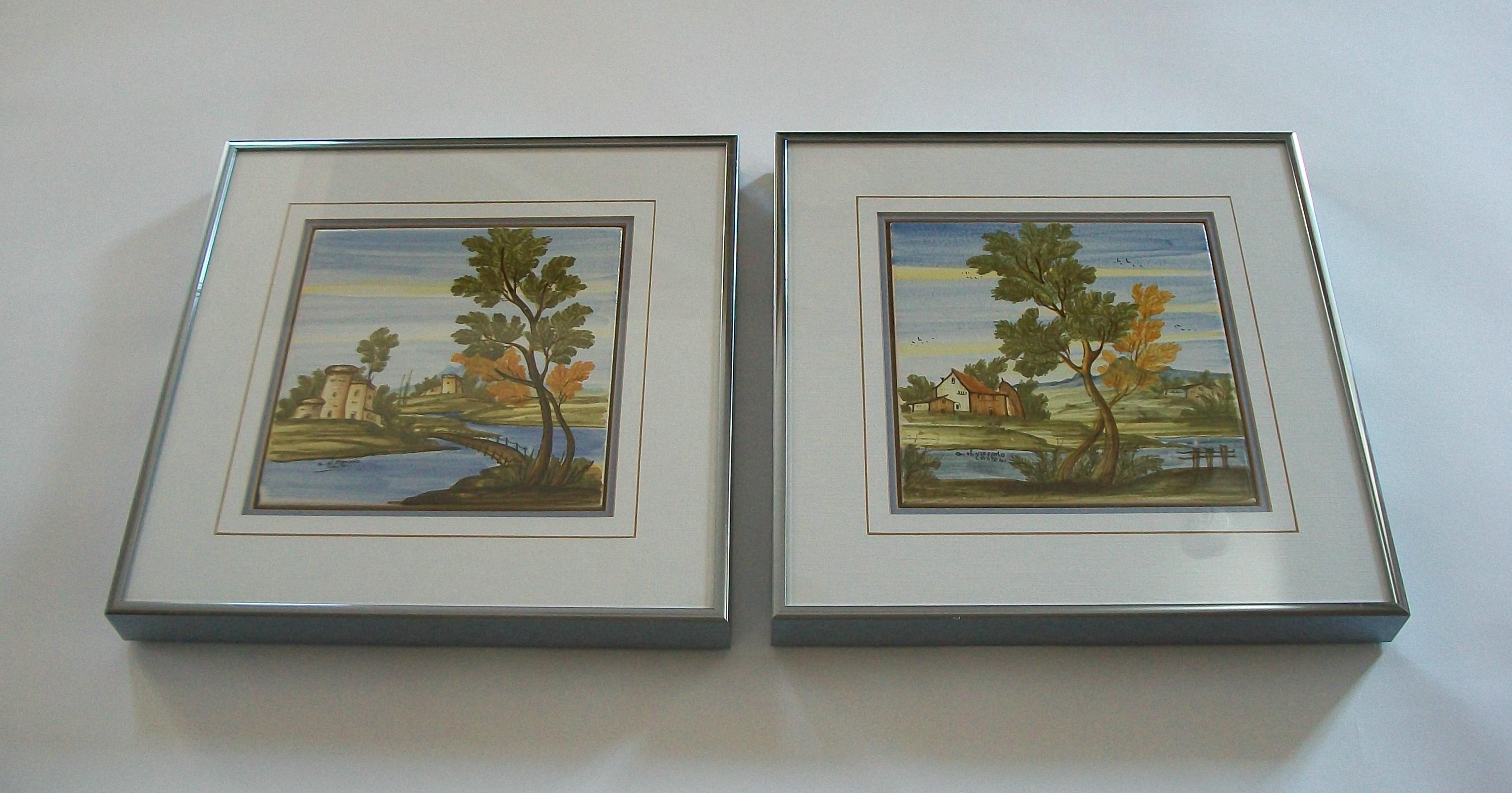 Pair of Framed Castelli Majolica Landscape Tiles - Italy - Mid 20th Century (Romantik) im Angebot