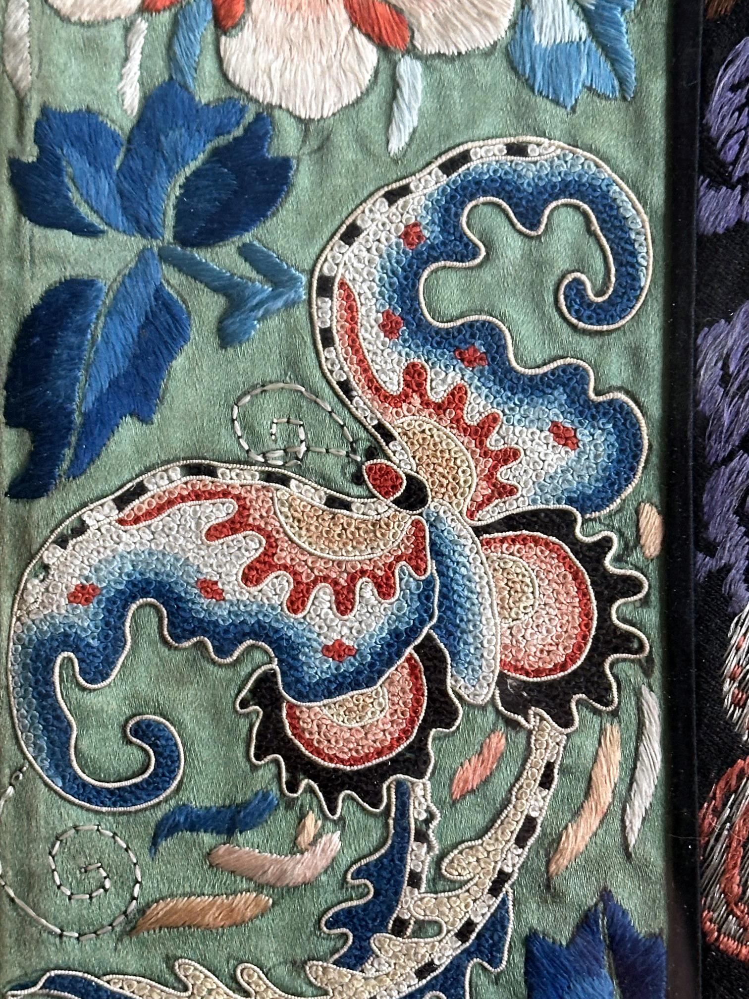 Pair of Framed Fine Chinese Antique Embroidery Panels with Forbidden Knots For Sale 11