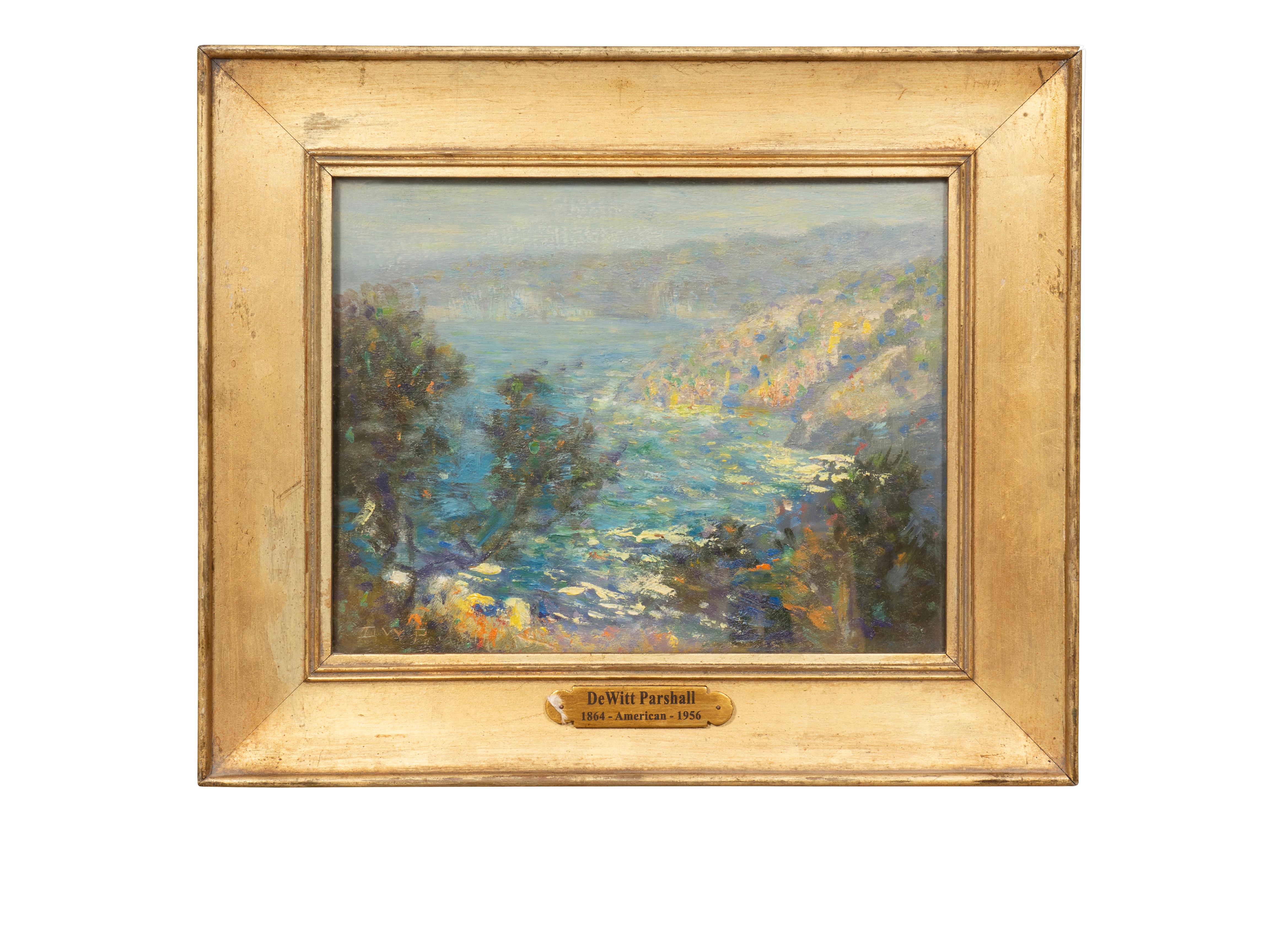 Ogni olio su pannello raffigura la costa di Santa Barbara. Cornici in legno dorato e dipinti sotto vetro. Parshall era un pittore americano nato a Buffalo e residente a Montecito dal 1916. Ciascuna firmata, una in basso a destra e l'altra in basso a