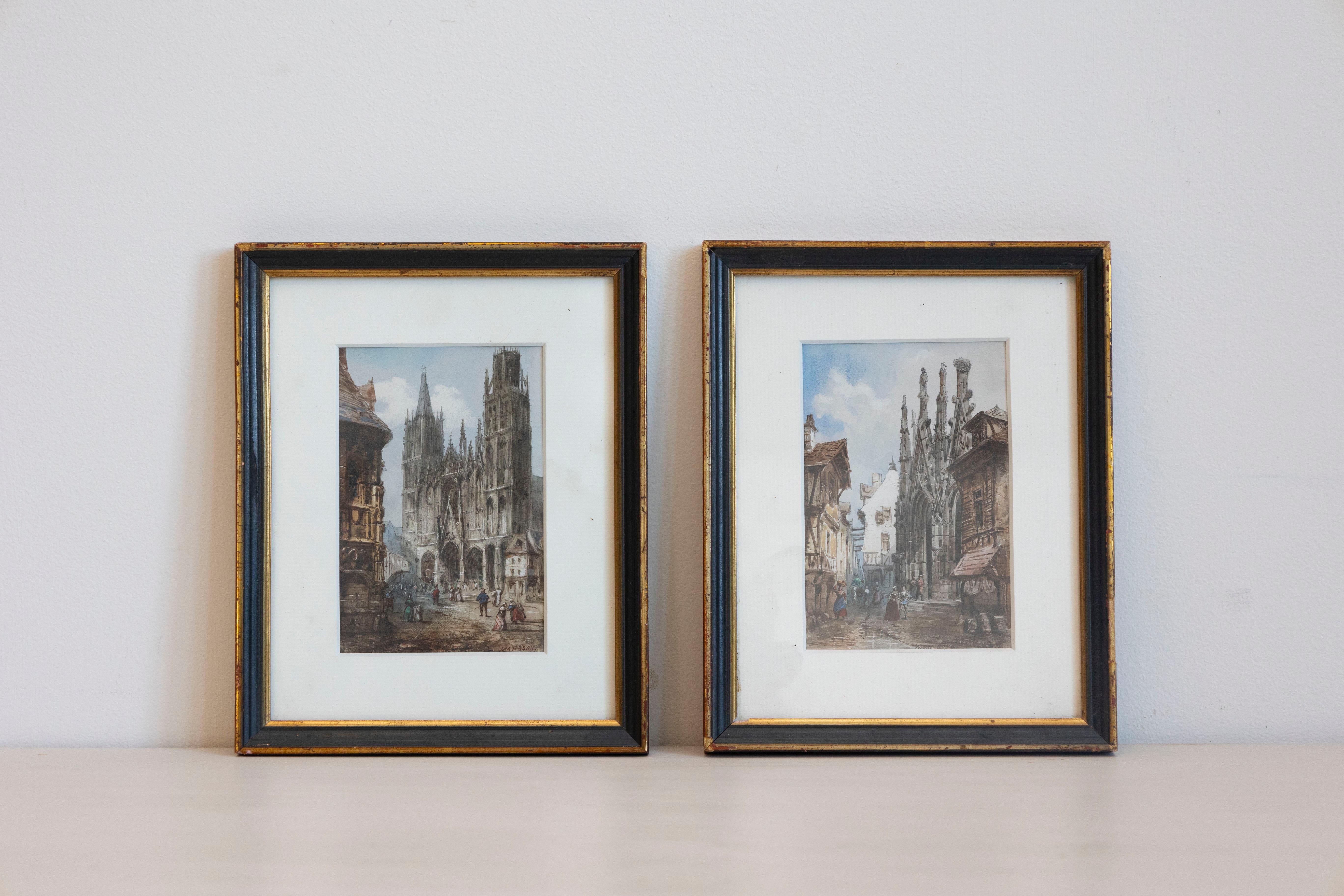 Coppia di acquerelli francesi incorniciati della metà del XIX secolo di Théodore Henri Mansson che raffigurano chiese gotiche in ambienti medievali. Creati in Francia dal talentuoso e instancabile acquerellista viaggiatore Théodore-Henri Mansson