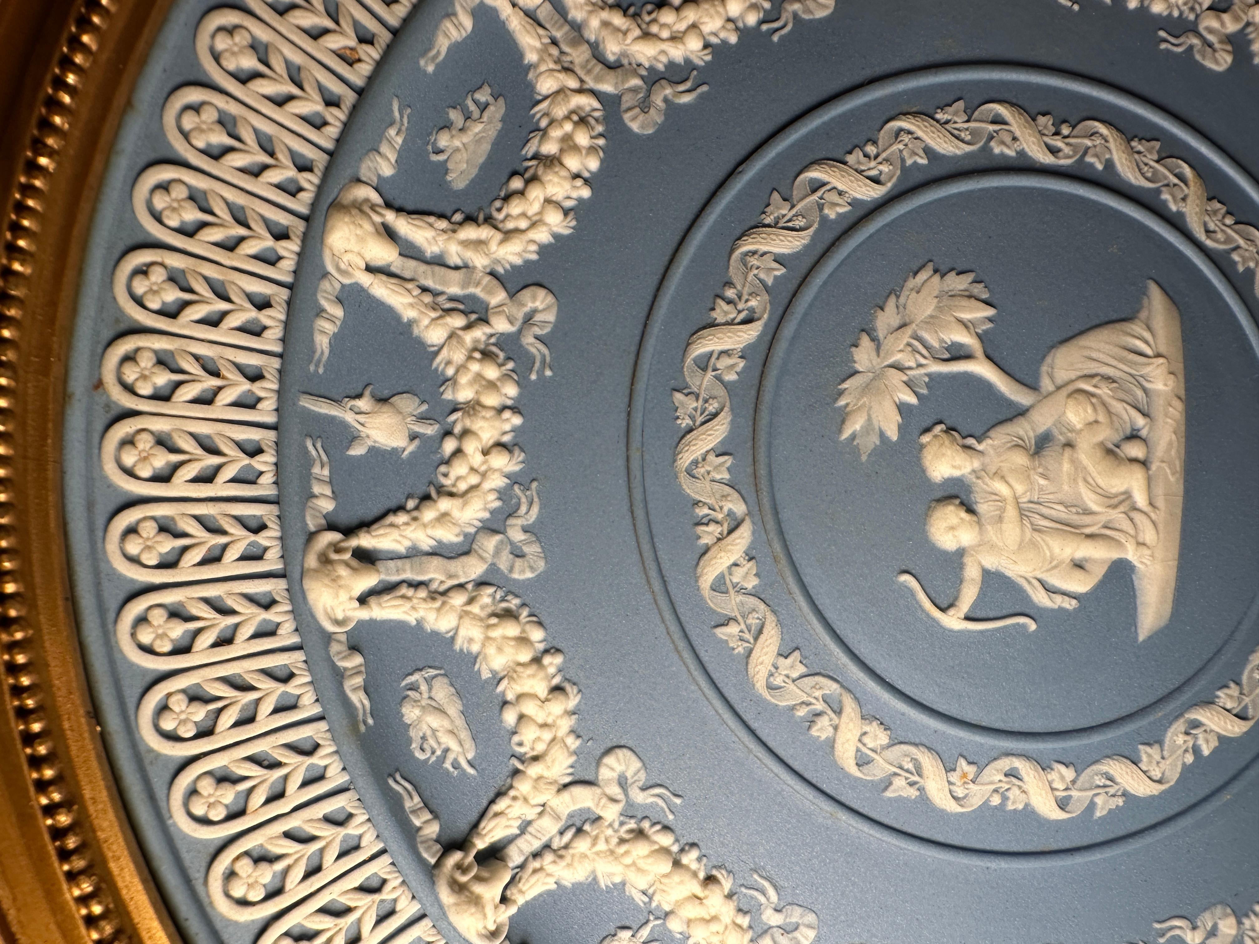 Paar gerahmte runde Wedgwood-Plaketten, um 1875 im Zustand „Gut“ im Angebot in New York, NY