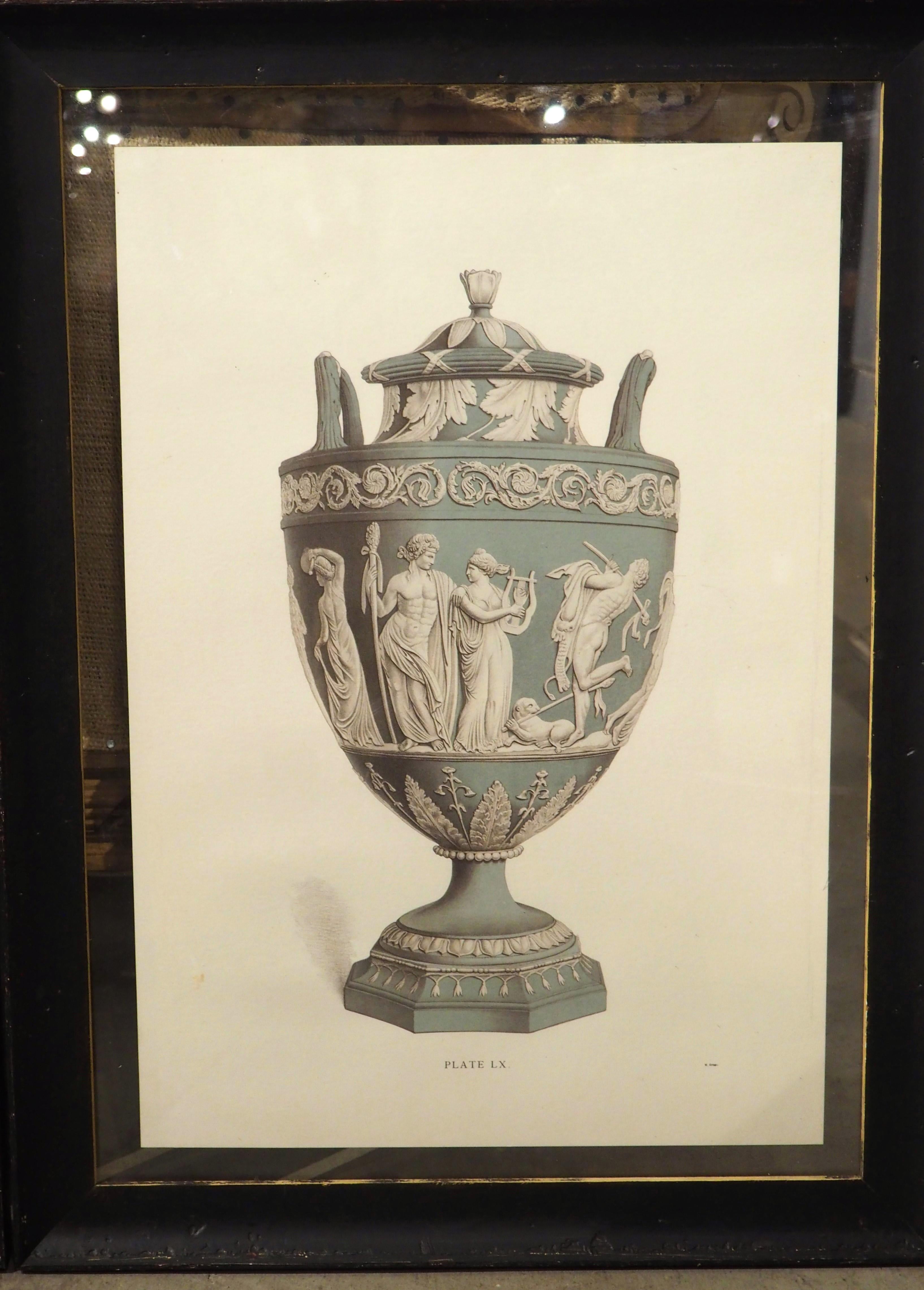 Néoclassique Pair of Framed Wedgwood Neoclassical Lithographs, Plate XII and LX en vente
