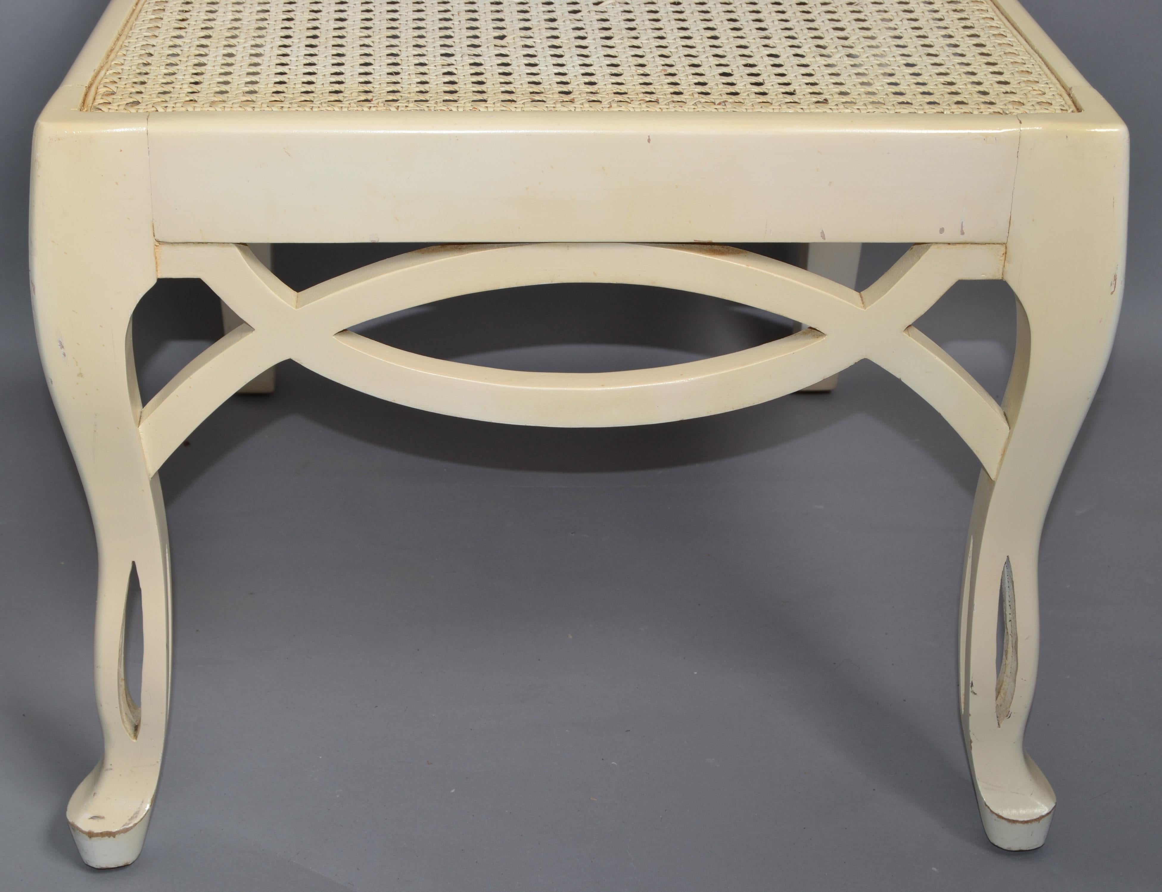 Paar Frances Elkins Holzschilfrohr-Sessel mit Schilfrohr-Rückenlehne und Beistellstühle in Beige, Regency  im Angebot 4