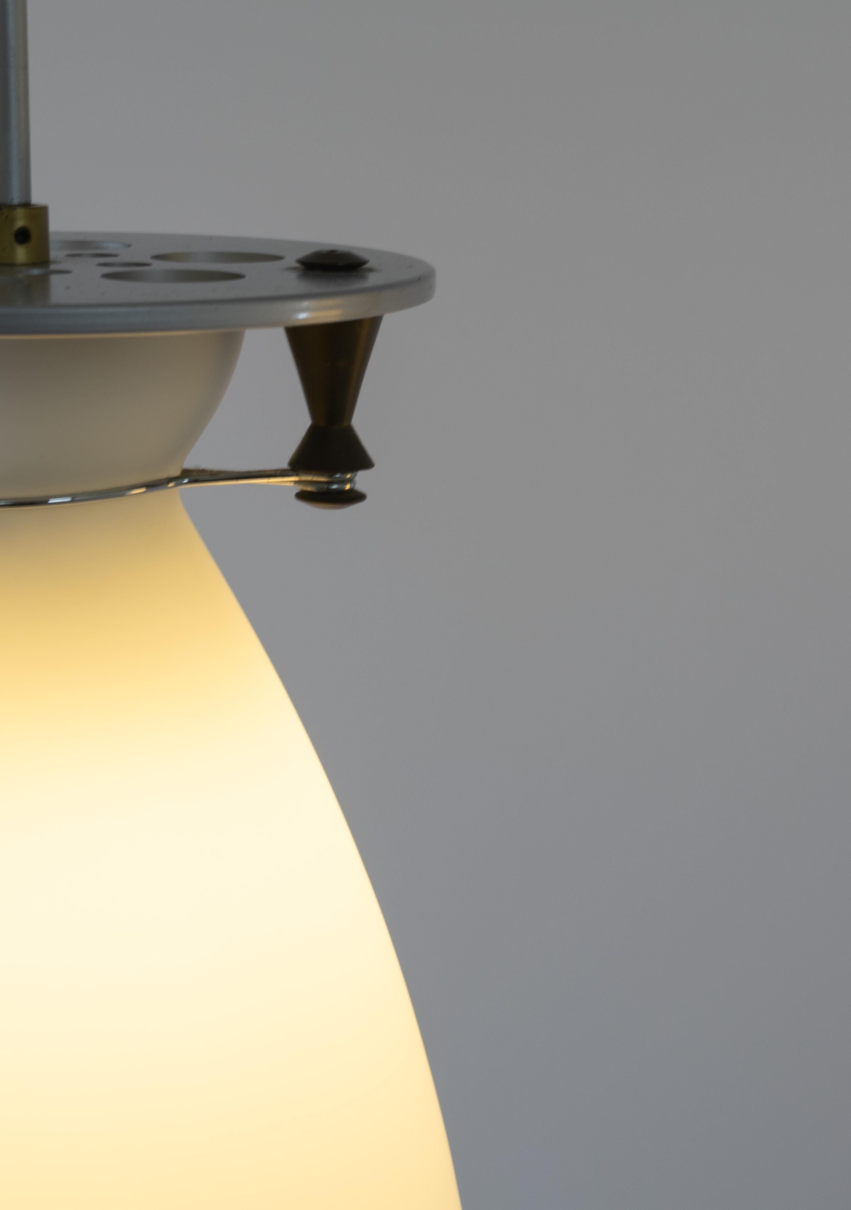 Coppia di pendenti Franceschina di Umberto Riva per Fontana Arte, anni '80 in vendita 1