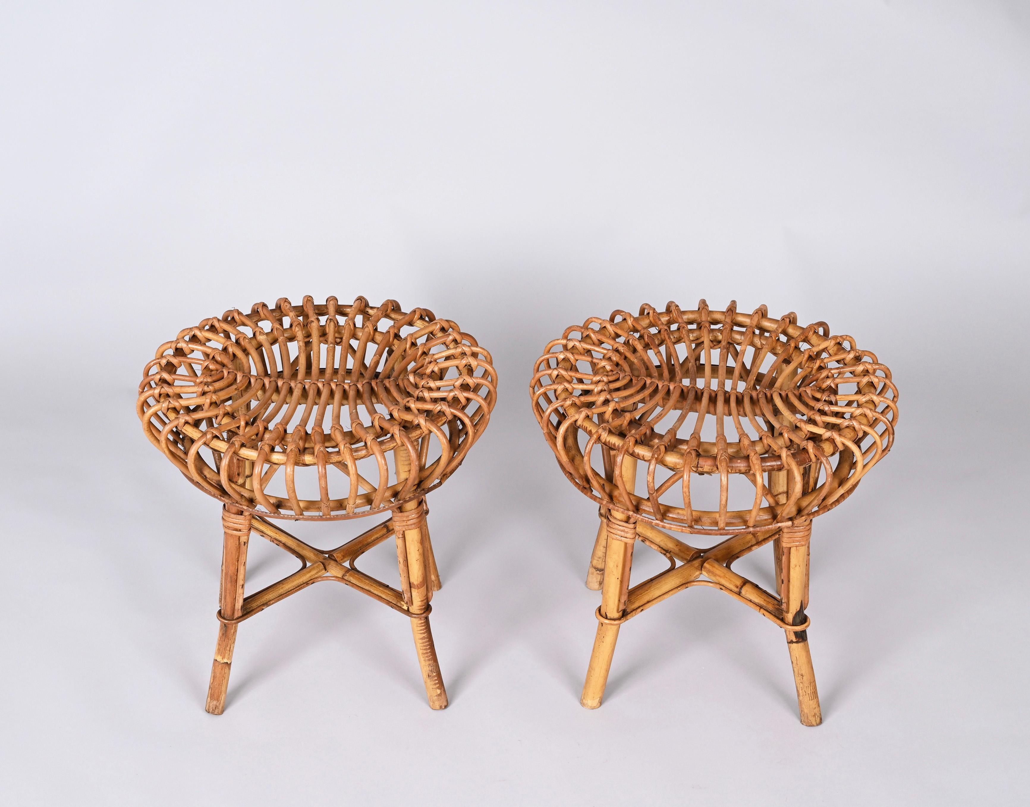 Pair of Franco Albini Midcentury Rattan and Bamboo Italian Ottoman Stools, 1960s In Good Condition In Roma, IT