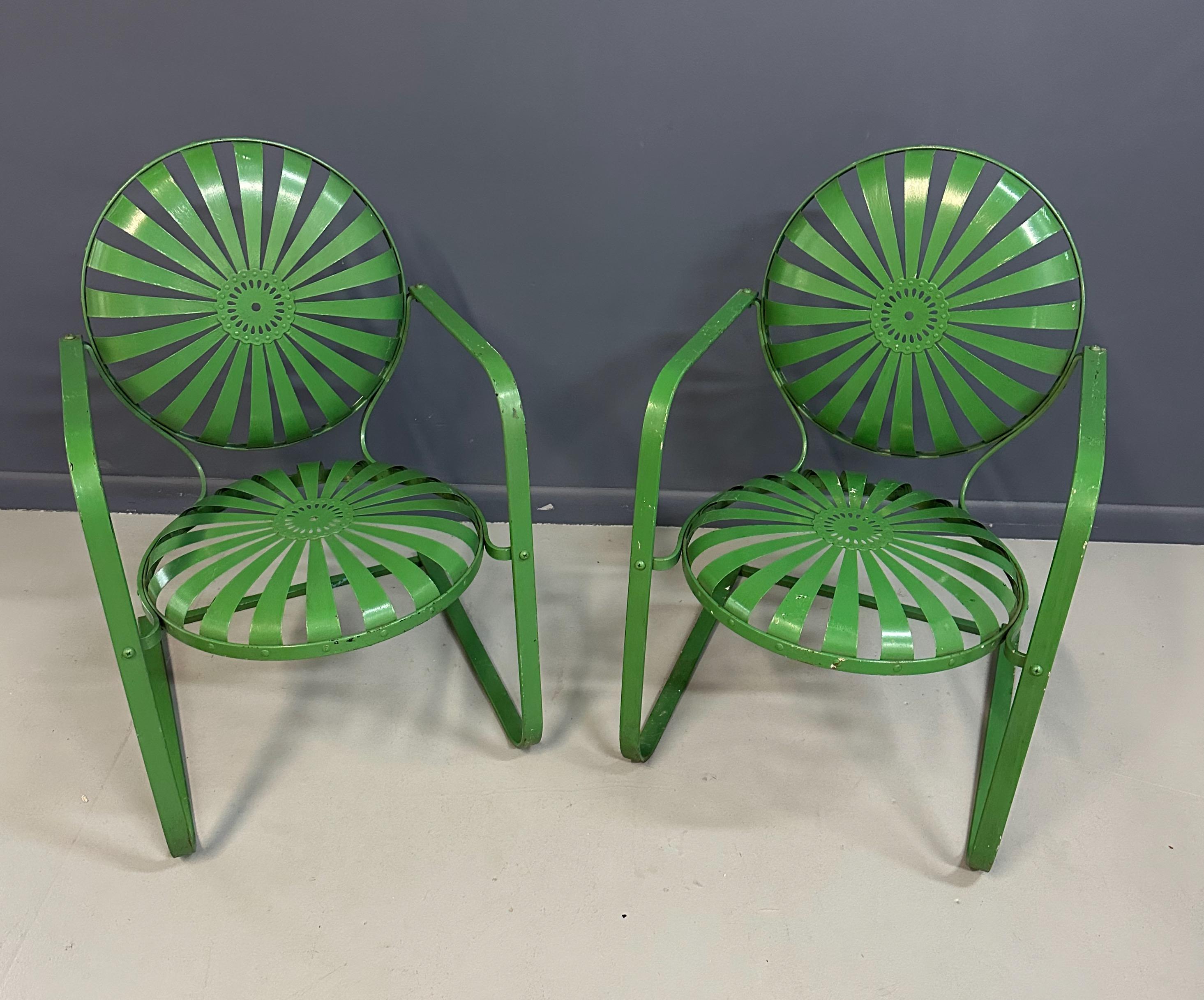 Pareja de mecedoras metálicas François Carre Sunburst, Francia, años 30 Art Decó en venta