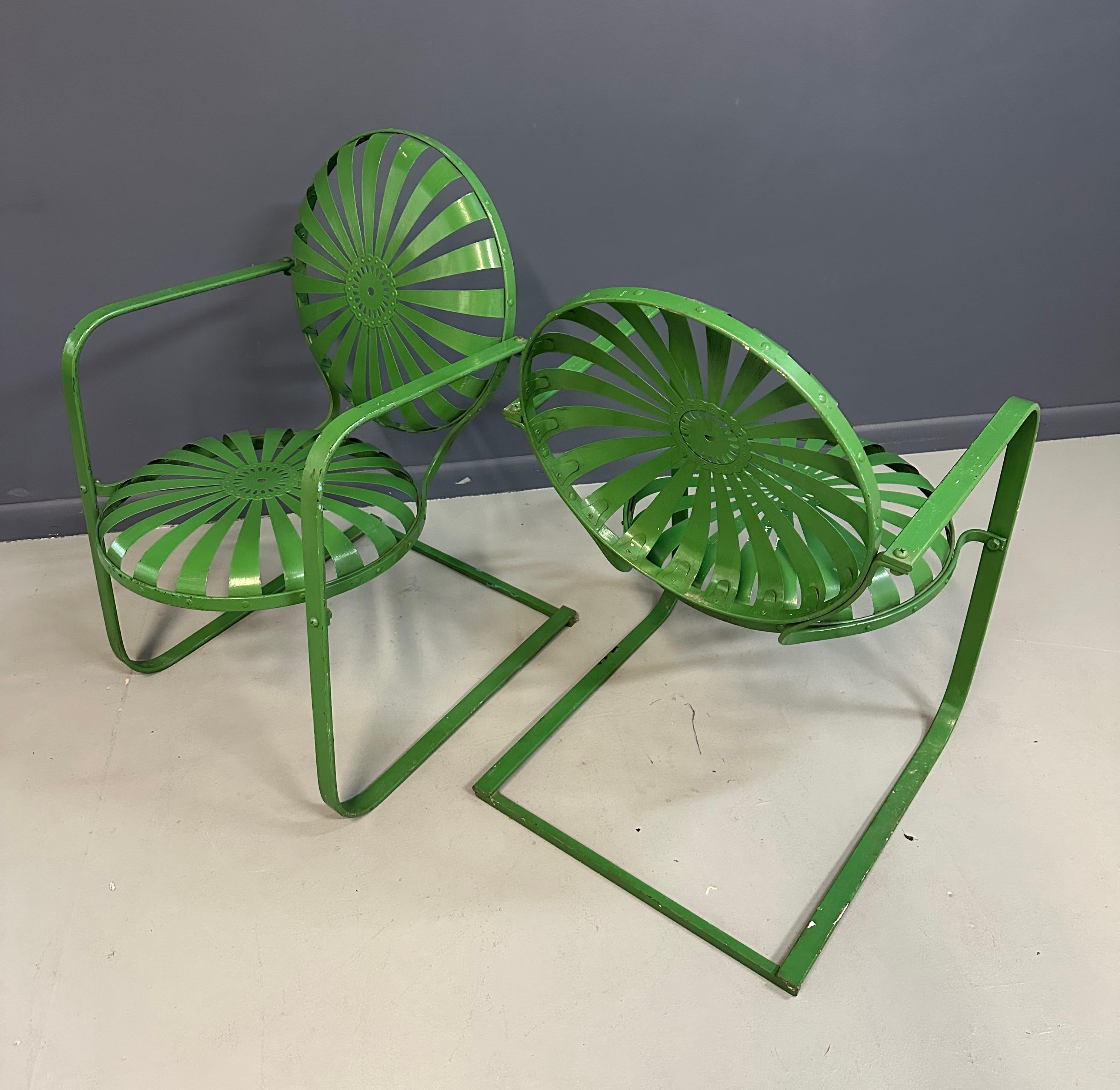 Pareja de mecedoras metálicas François Carre Sunburst, Francia, años 30 en Bueno estado para la venta en Philadelphia, PA