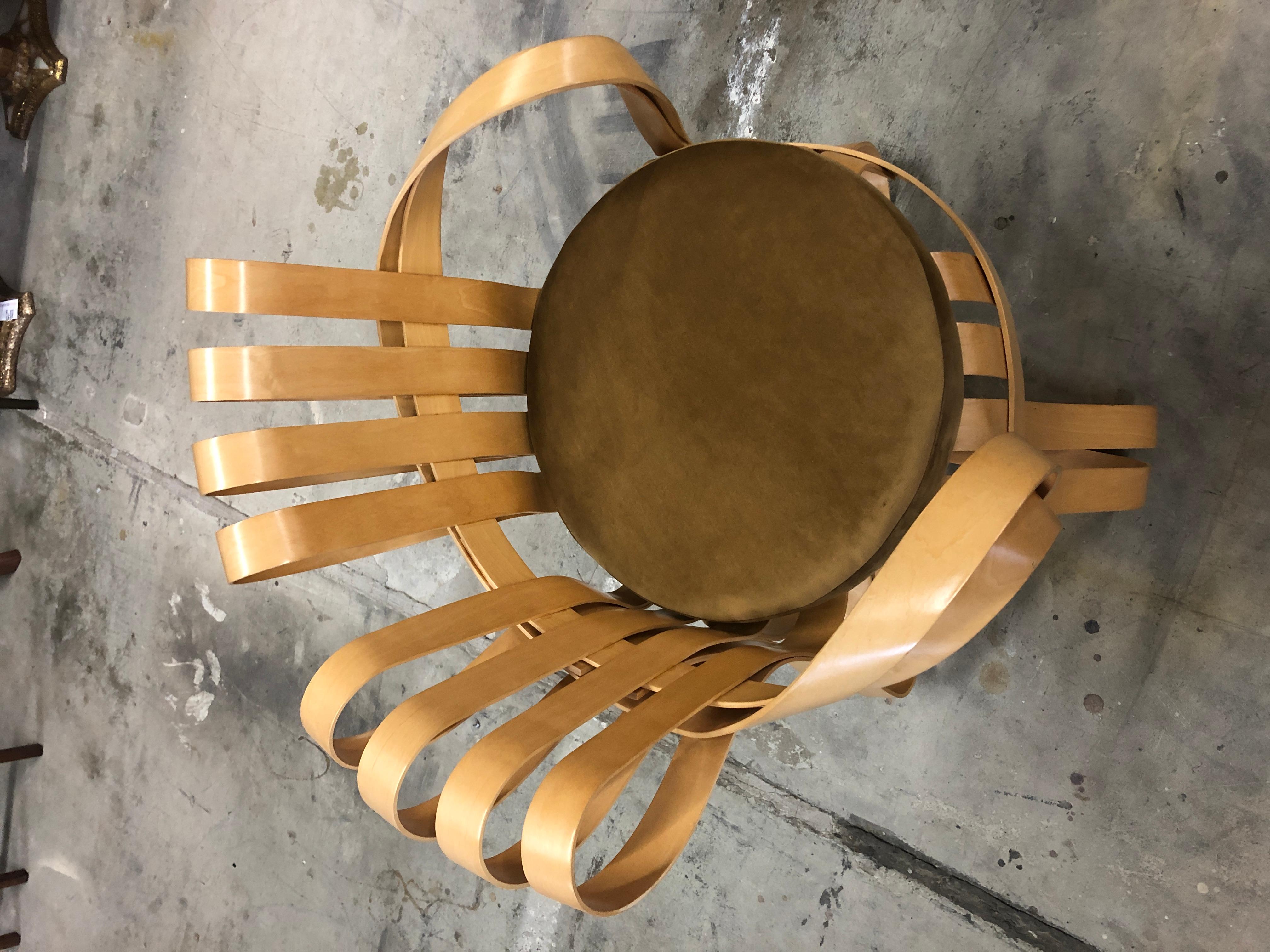 Pair of Frank Gehry for Knoll Cross Check Chairs 4