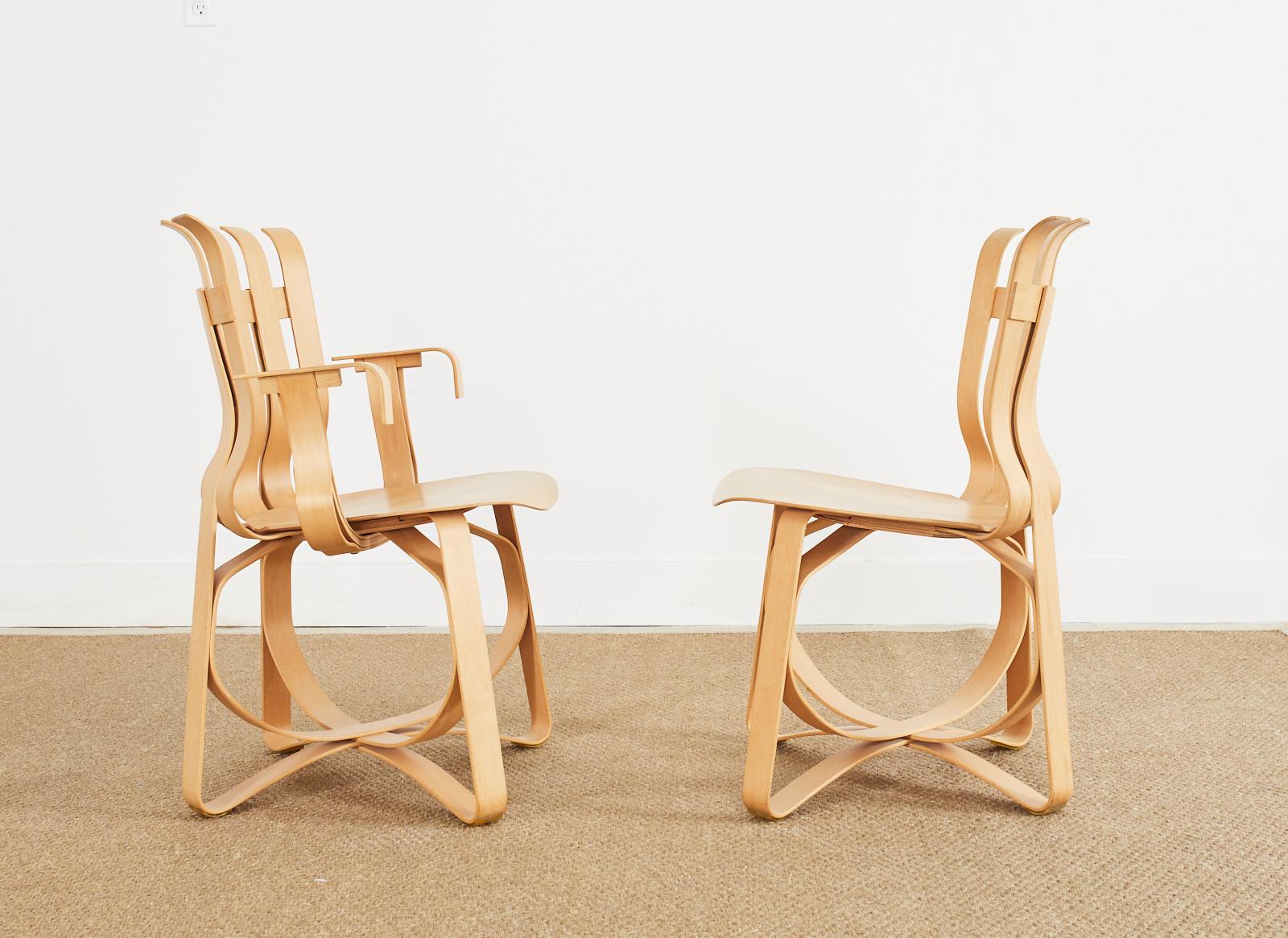 Post-Modern Pair of Frank Gehry for Knoll Maple Hat Trick Chairs For Sale