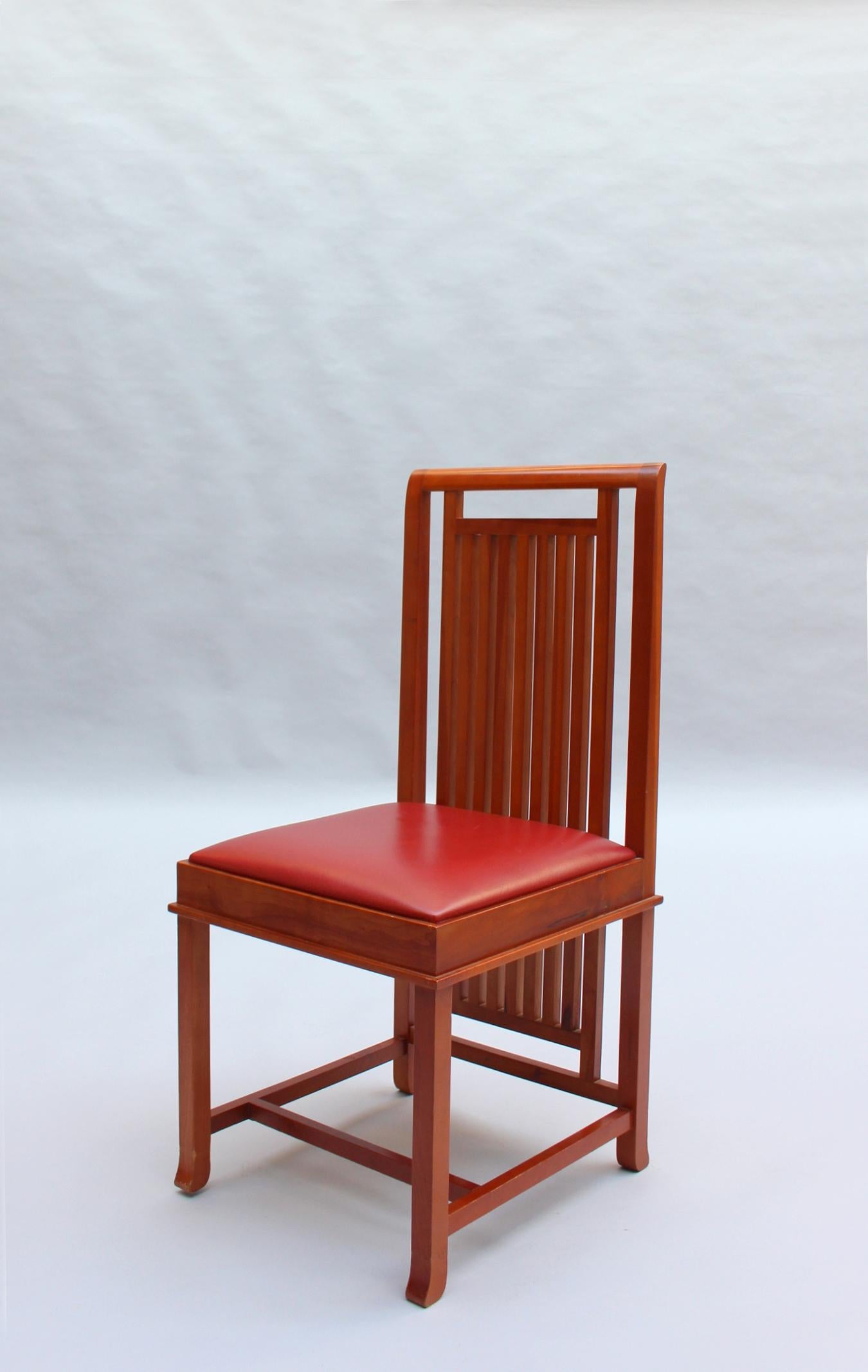 Cerise Paire de chaises « Coonley 2 » de Frank Lloyd Wright, édition Cassina en vente