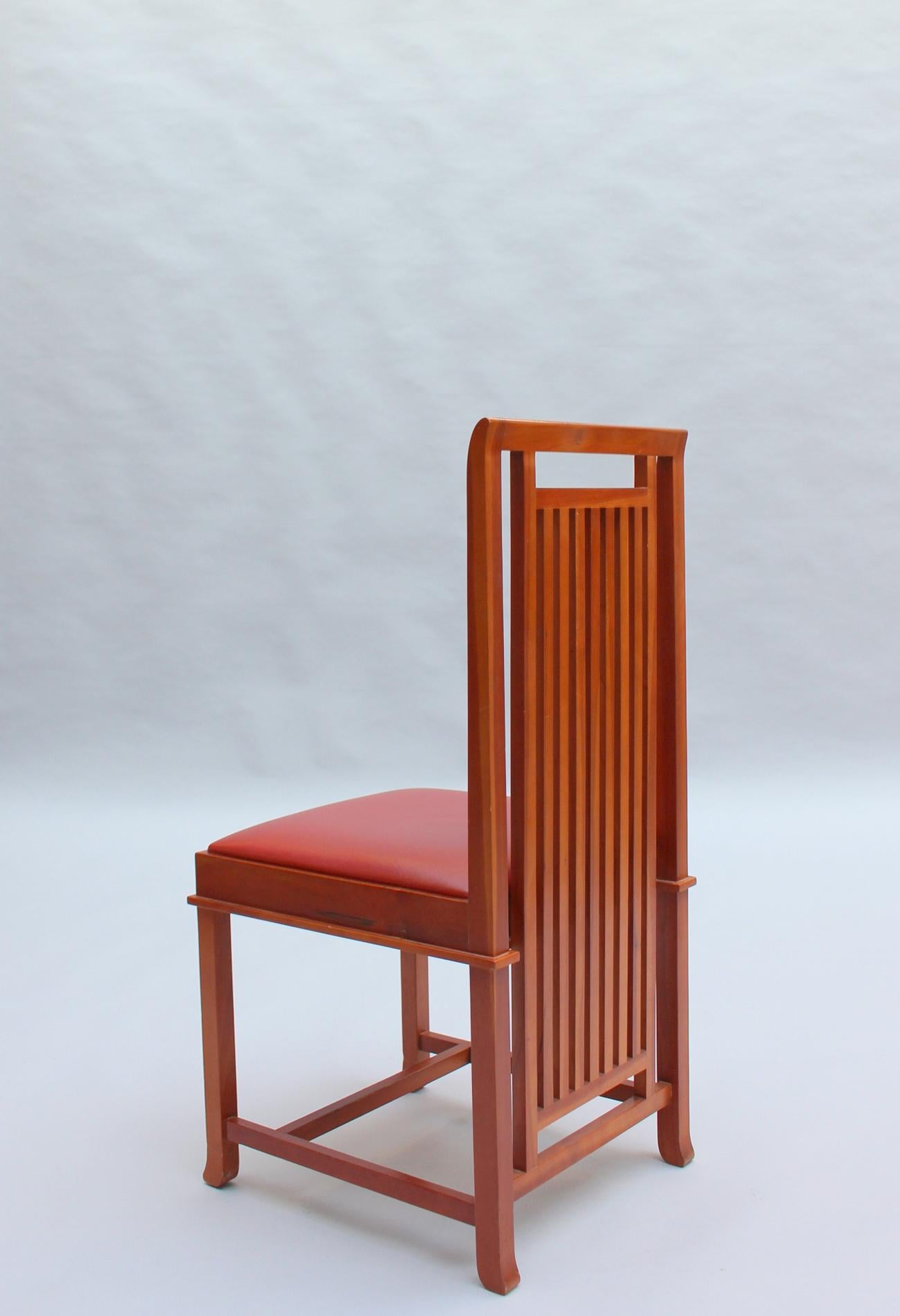 Ein Paar Frank Lloyd Wright „Coonley 2“-Stühle, Cassina-Ausgabe im Angebot 2