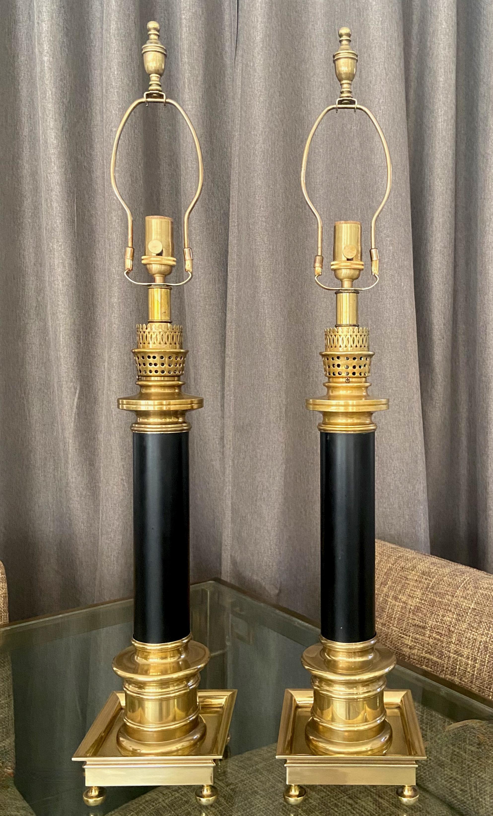 Pair of Frederick Cooper Column Brass Table Lamps In Good Condition For Sale In Palm Springs, CA