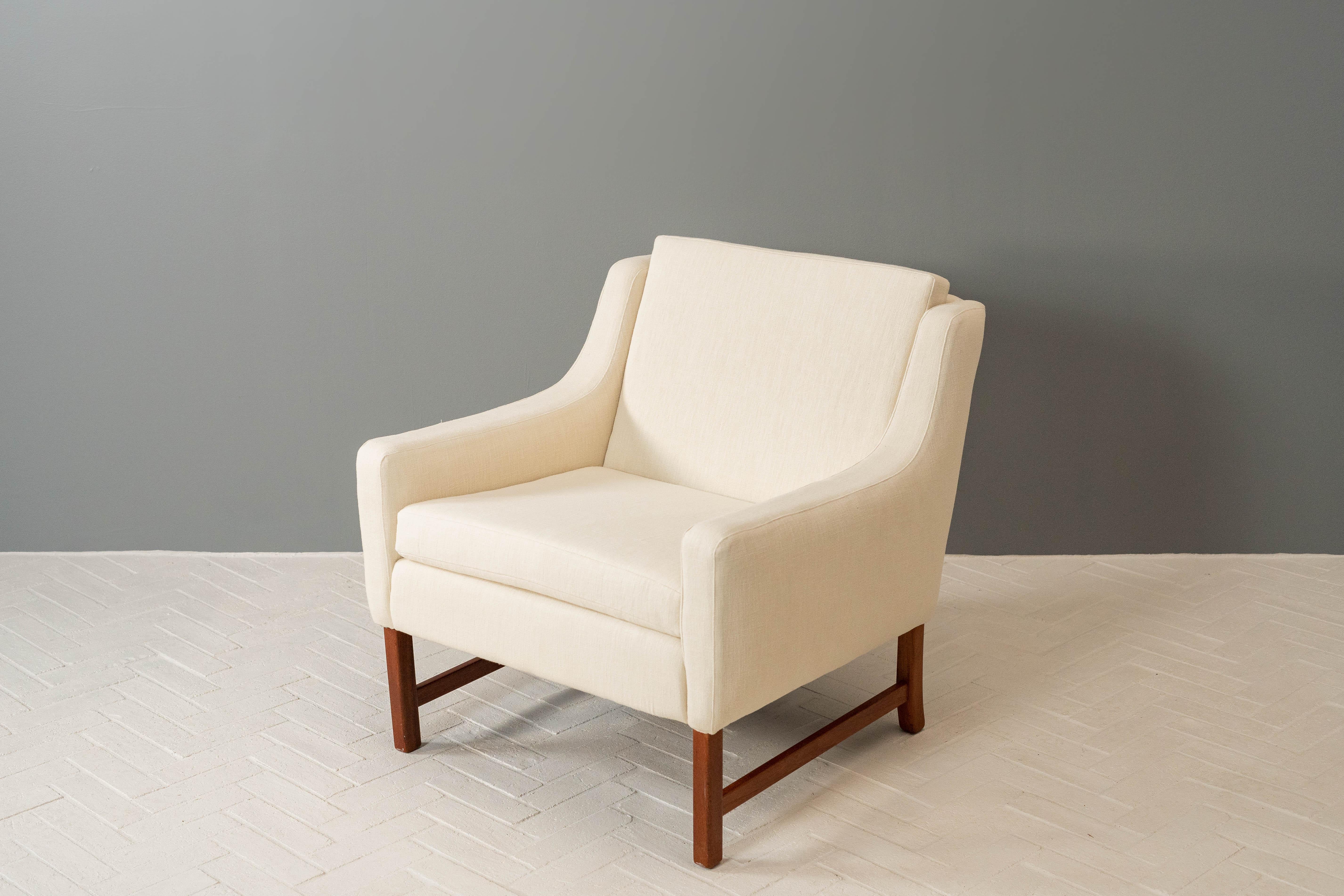 Mid-Century Modern Pair of Fredrik Kayser Lounge Chairs