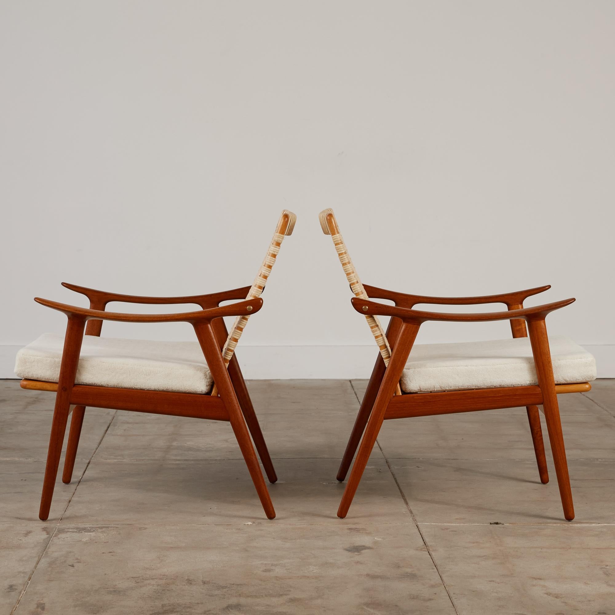 Mid-Century Modern Pair of Fredrik Kayser Lounge Chairs for Vatne Møbler