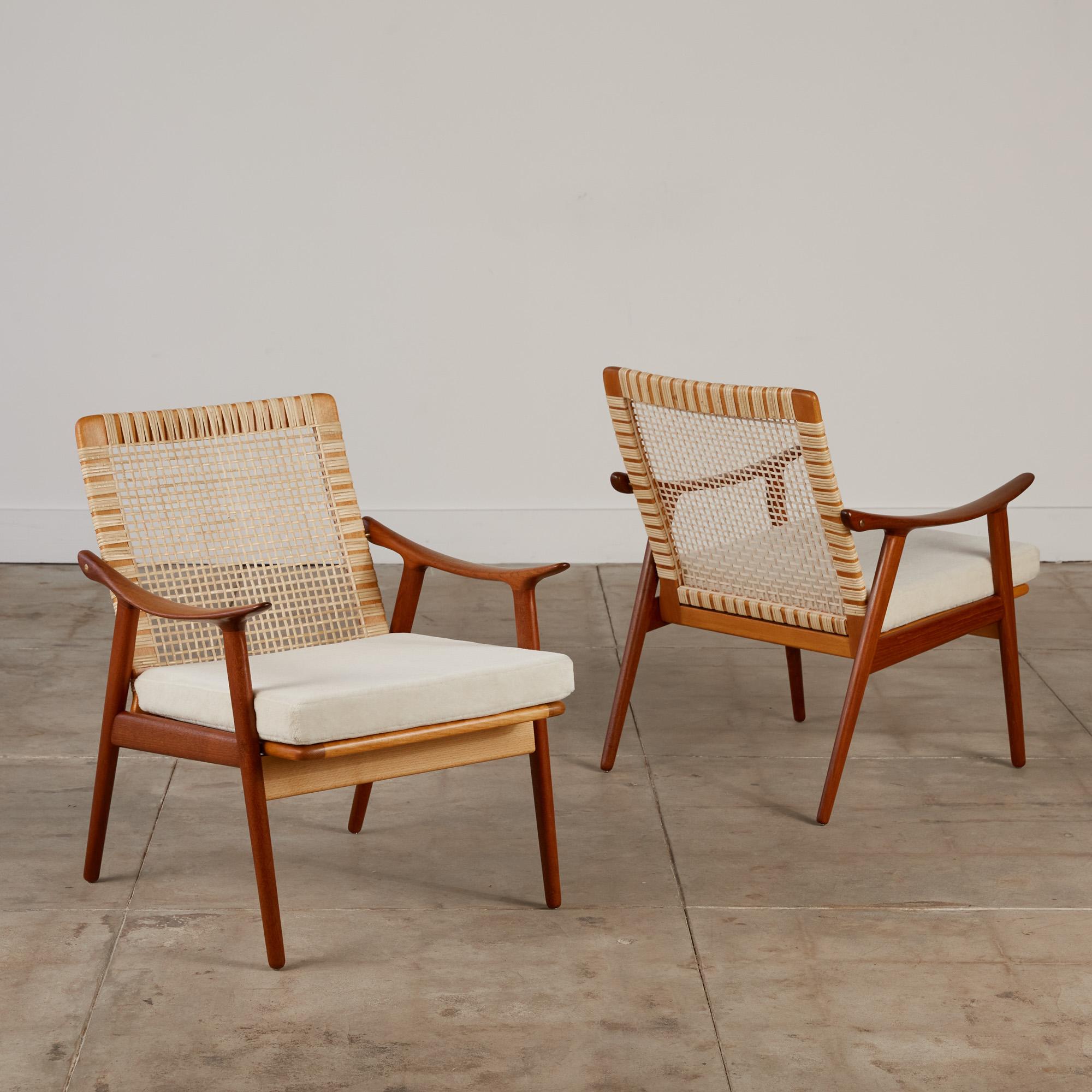 Mid-20th Century Pair of Fredrik Kayser Lounge Chairs for Vatne Møbler