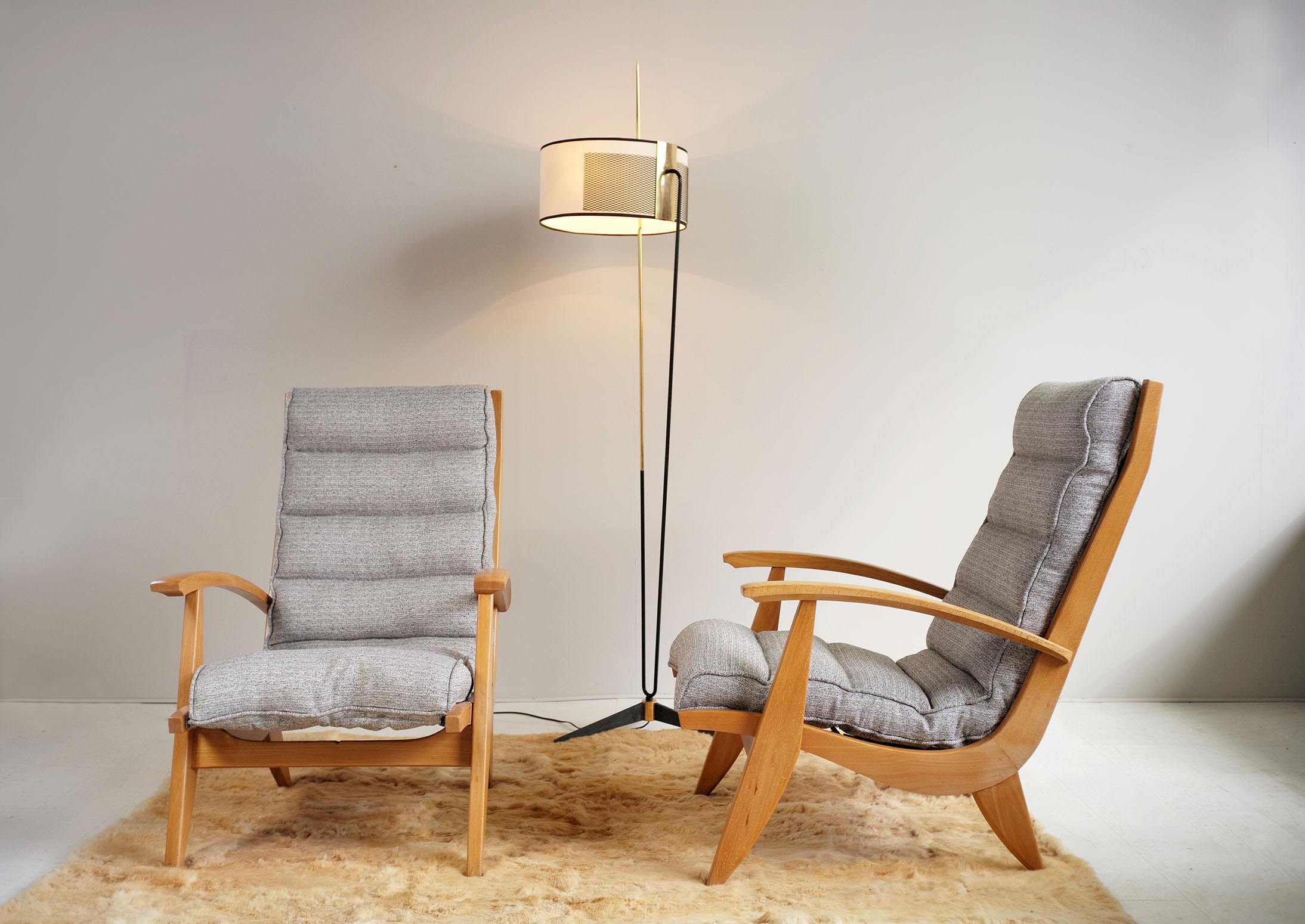 Pair of Free Span Armchairs FS 123, France, 1954 For Sale 7