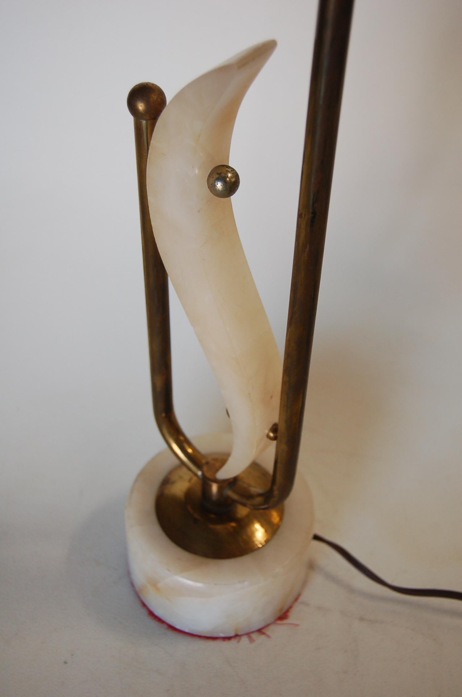 Italian Pair of Freeform Marble and Brass Abstract Sculptural Table Lamps For Sale