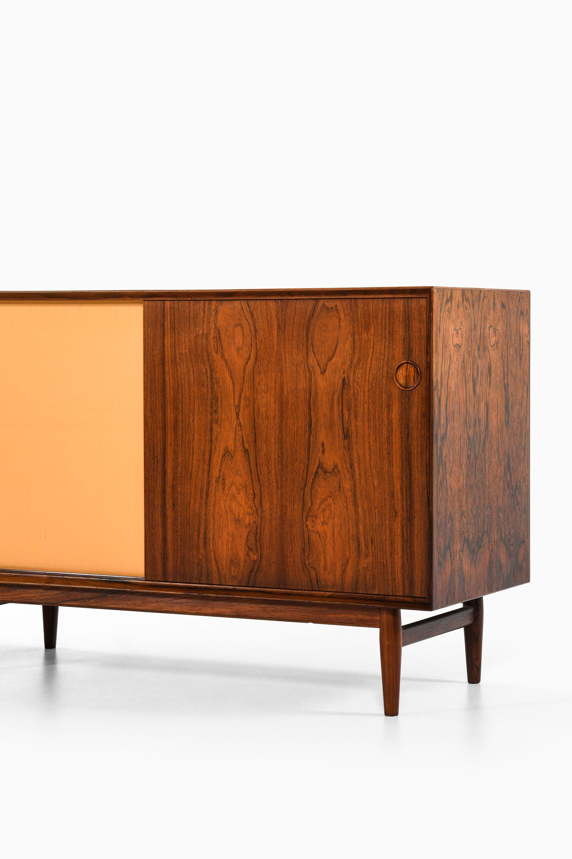 Coppia di credenze indipendenti in palissandro e formica di Arne Vodder, anni '50 In condizioni buone in vendita a Limhamn, Skåne län