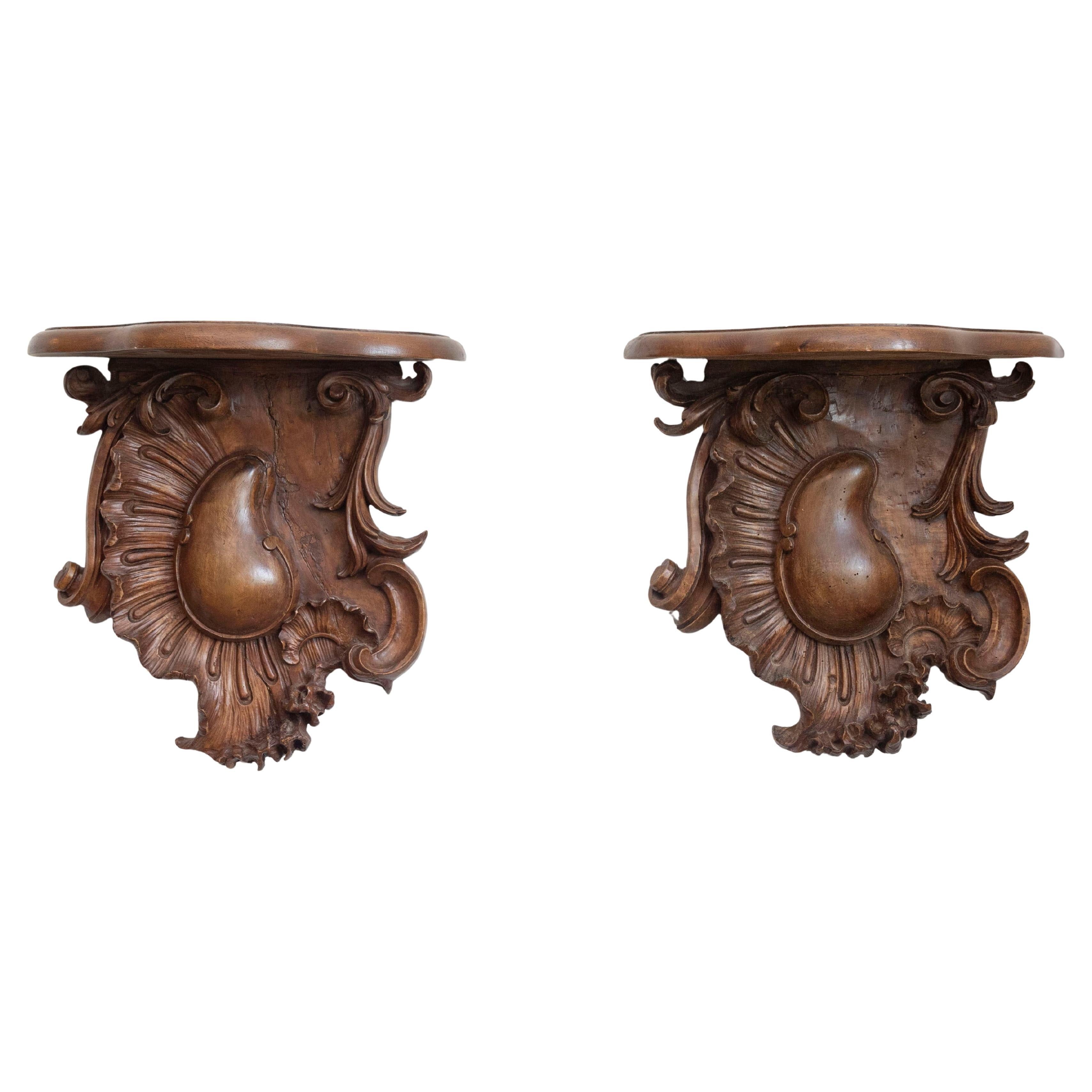 Pair of French 1760s Louis XV Period Walnut Wall Brackets with Rocailles Motifs