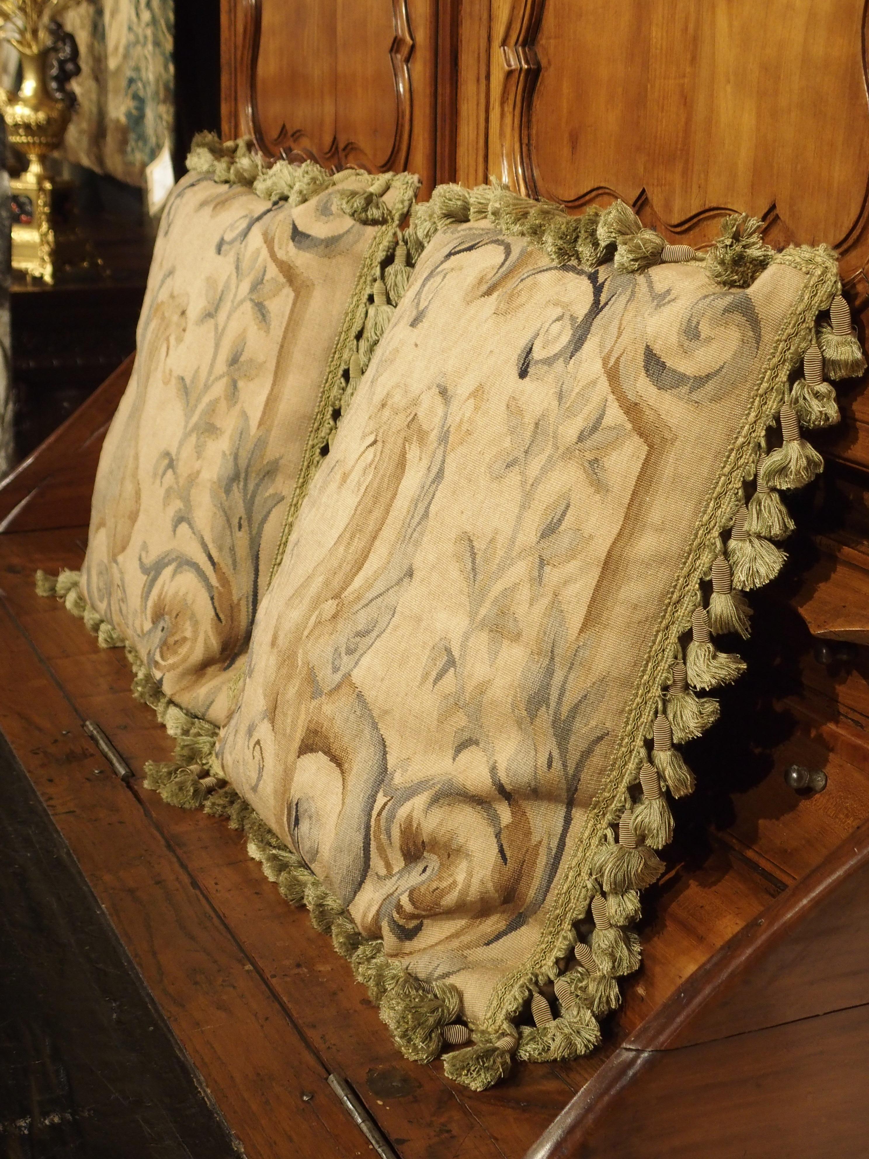 Pair of French 17th Century Aubusson Tapestry Pillows with Tassels In Excellent Condition In Dallas, TX