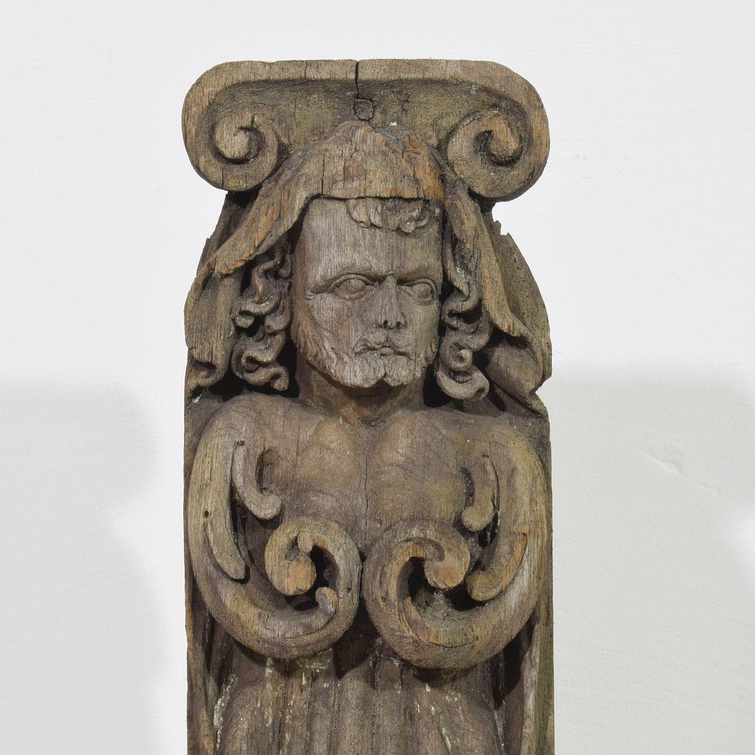 Pair of French 17th Century Weathered Oak Renaissance Ornaments For Sale 2