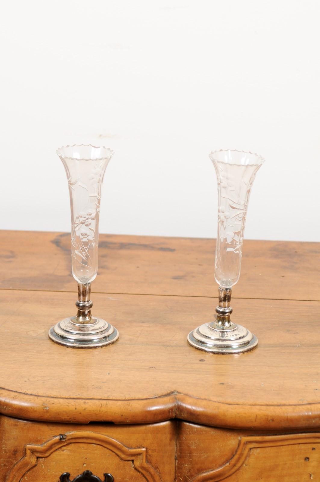 Pair of French 1820s Restauration Period Crystal Bud Vases with Silver Bases 4