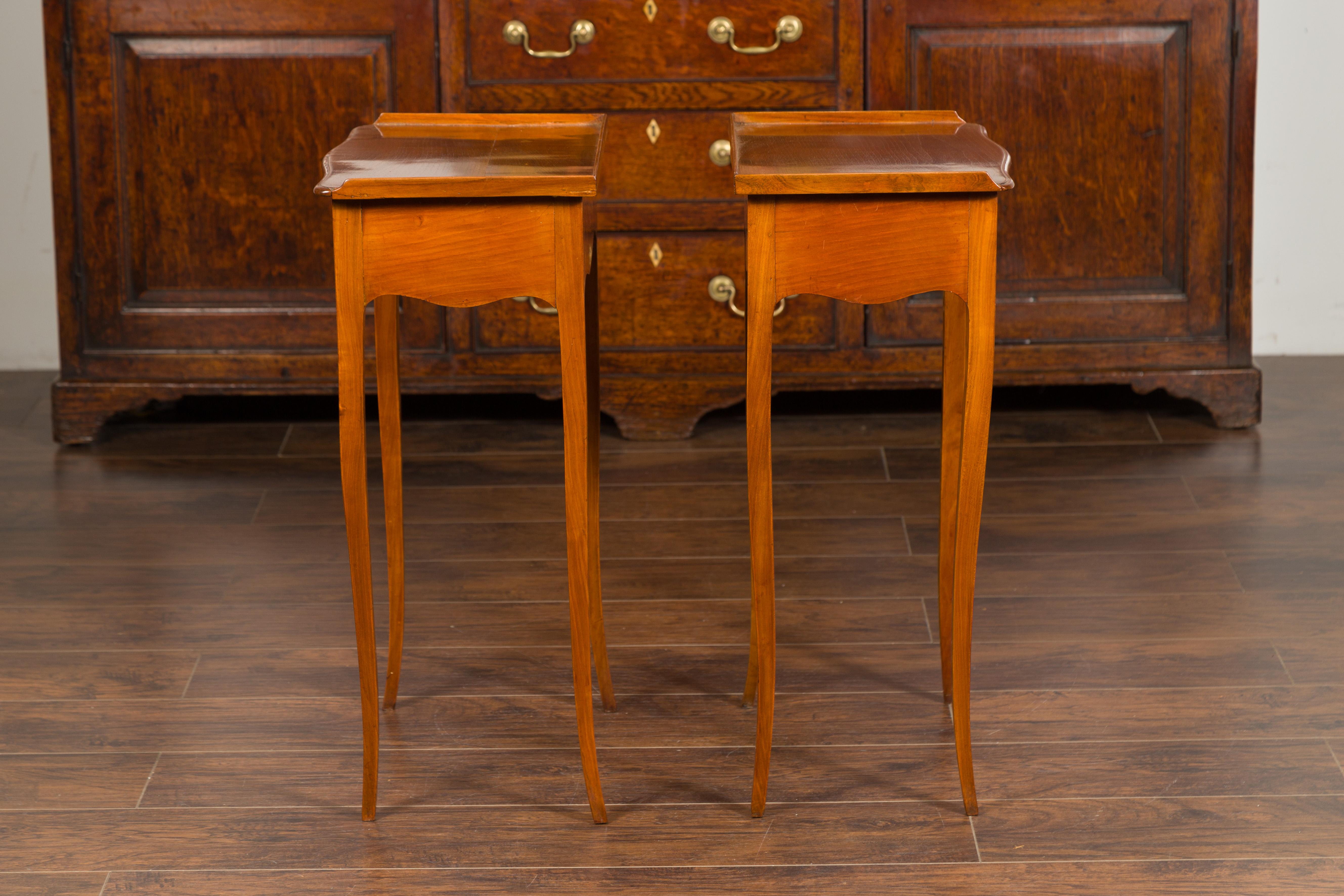Pair of French 1860s Napoleon III Period Walnut Side Tables with Lateral Drawers 14