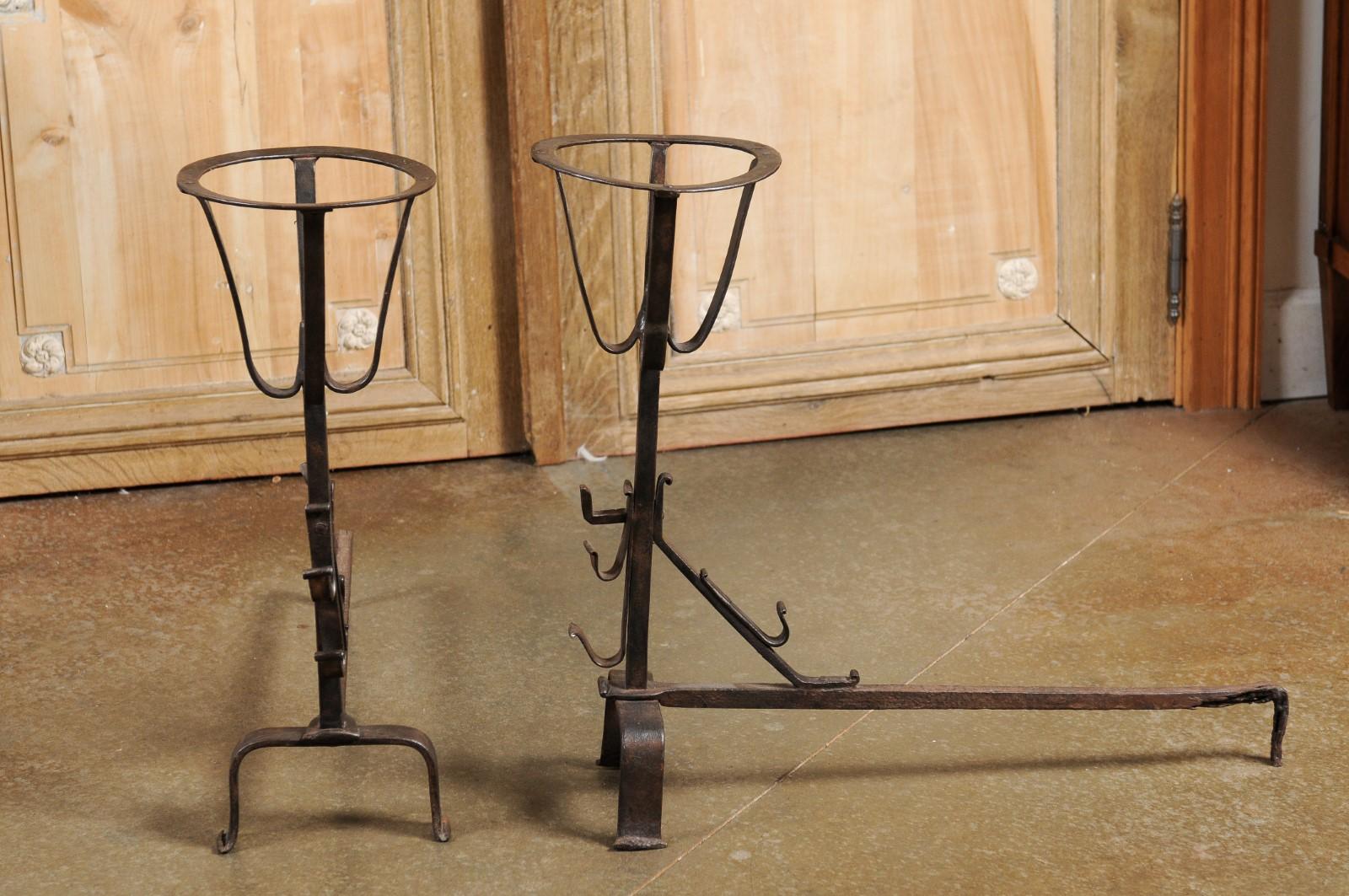 Pair of French 1870s Napoléon III Period Andirons with Circular Tops For Sale 6