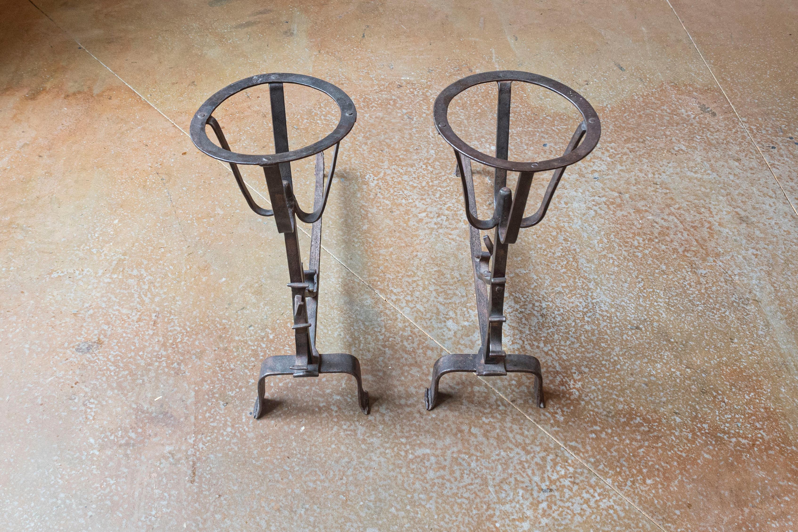 Pair of French 1870s Napoléon III Period Andirons with Circular Tops In Good Condition For Sale In Atlanta, GA