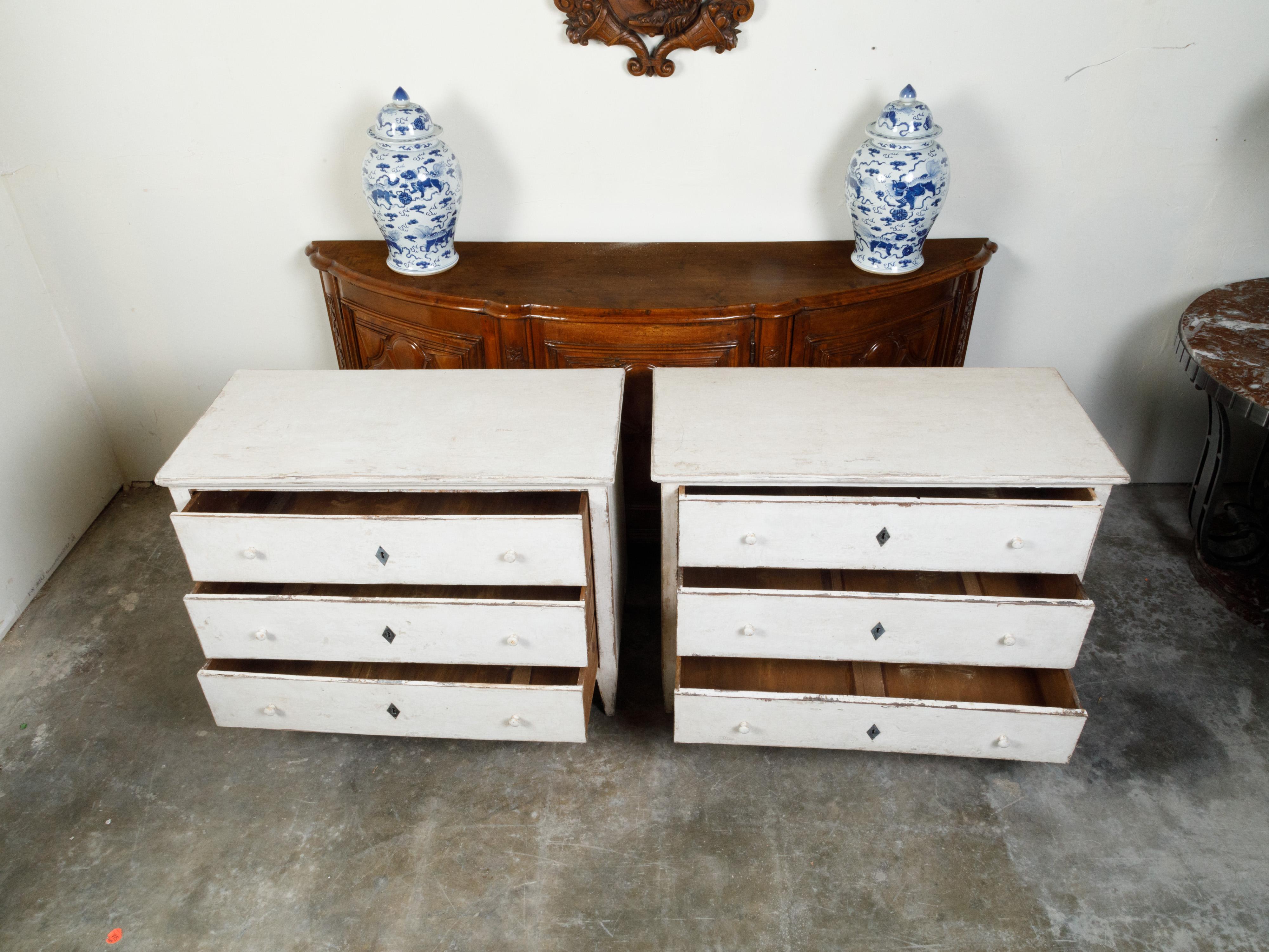 Pair of French 1870s Three-Drawer Commodes with Scalloped Aprons and New Paint 1
