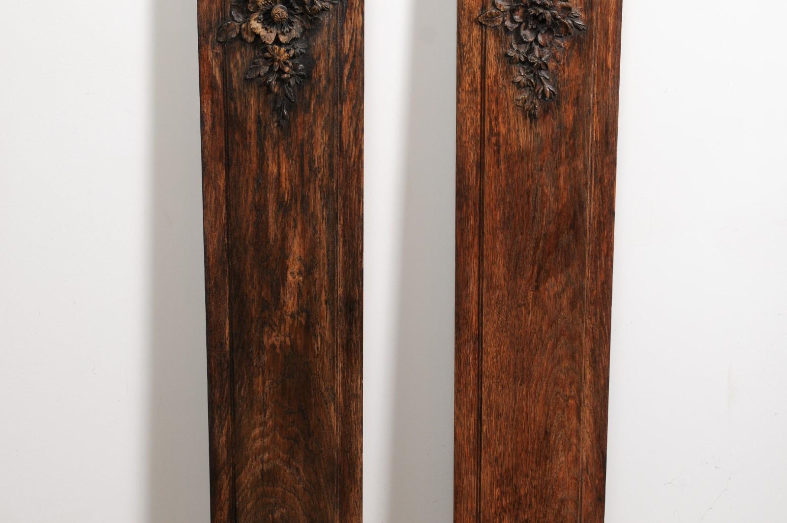 Pair of French 1890s Carved Wooden Panels with Ribbon-Tied Bouquets and Urns For Sale 1