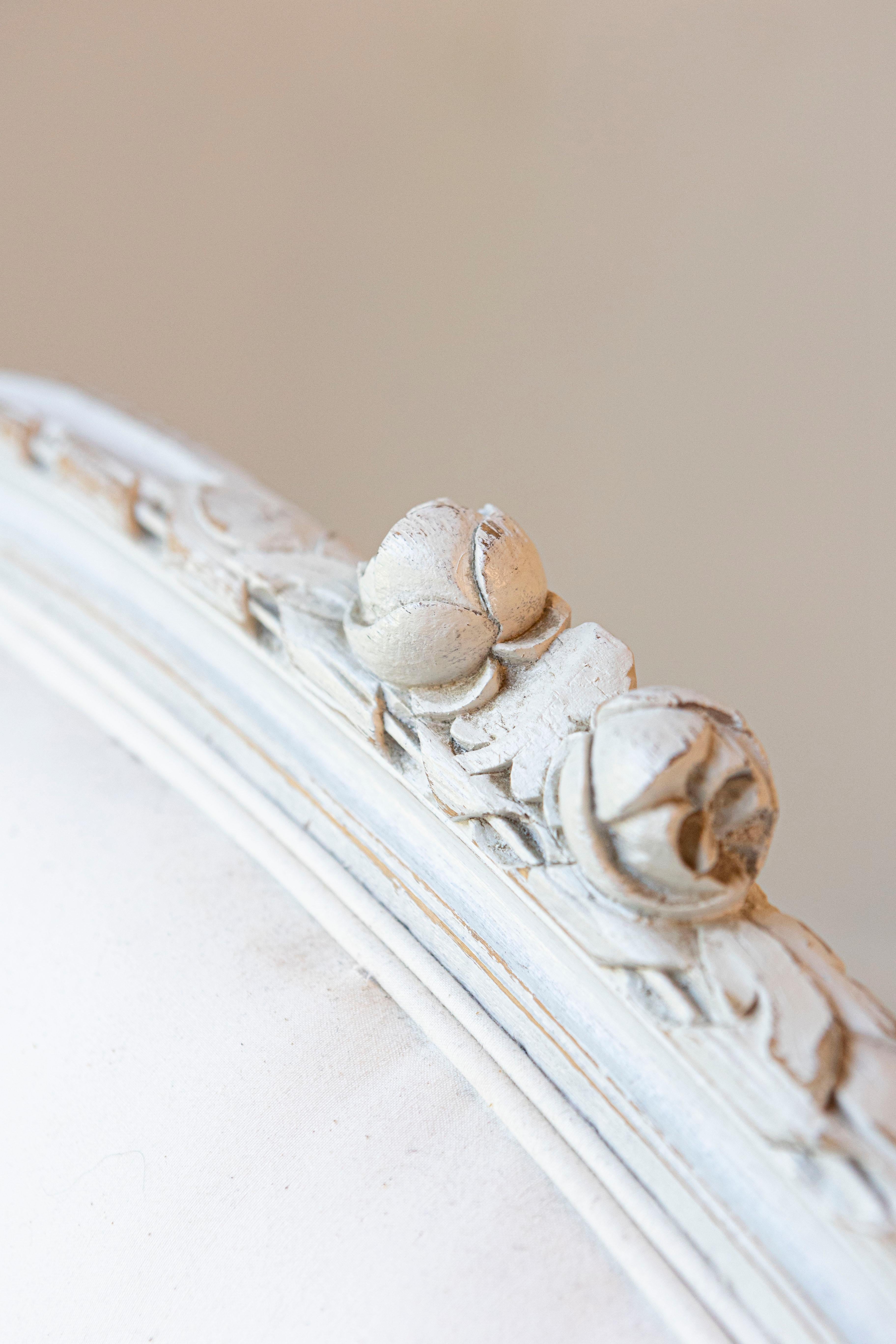 Pair of French 1890s Louis XVI Style Painted Wood Bergère Chairs with Upholstery 4