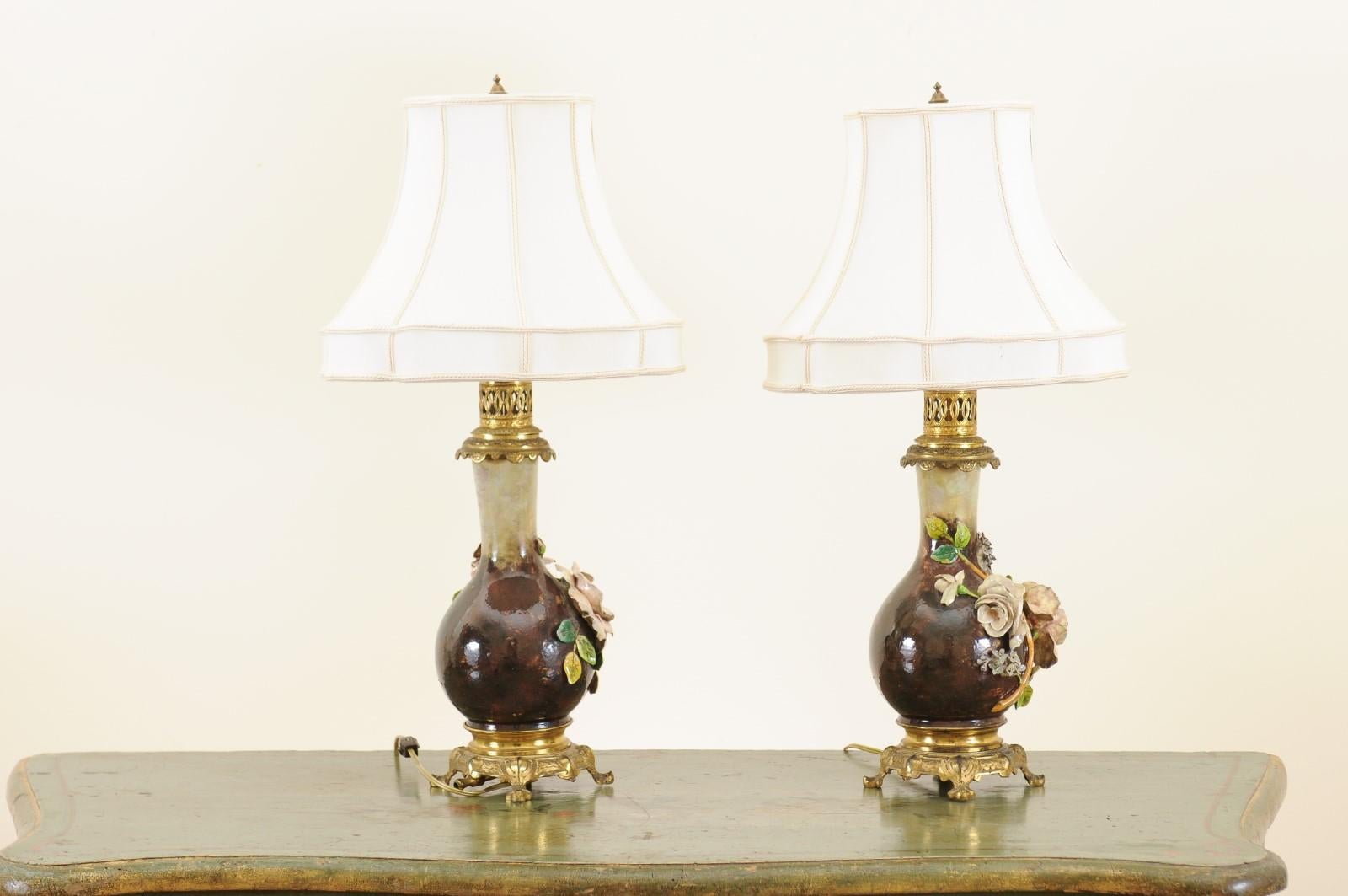 Pair of French 1890s Majolica Vases with Raised Roses Mounted into Table Lamps 4