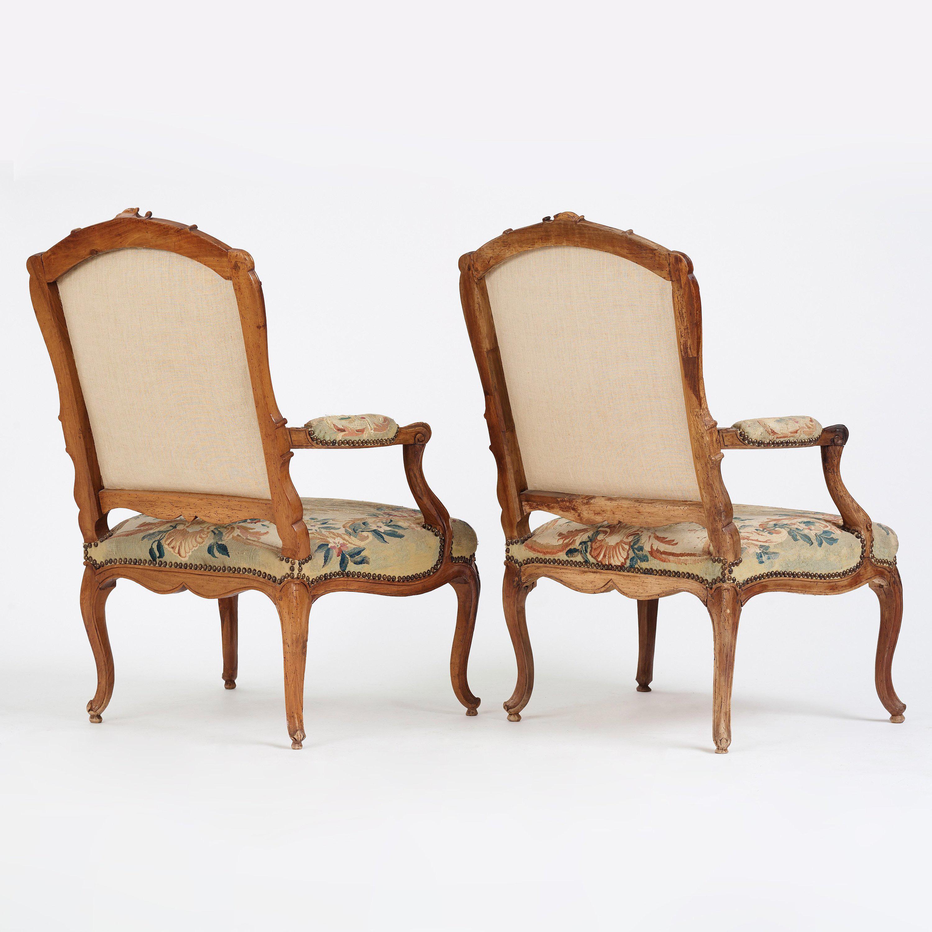 Carved Pair of French 18th Century Louis XV Armchairs with Aubusson Tapestry