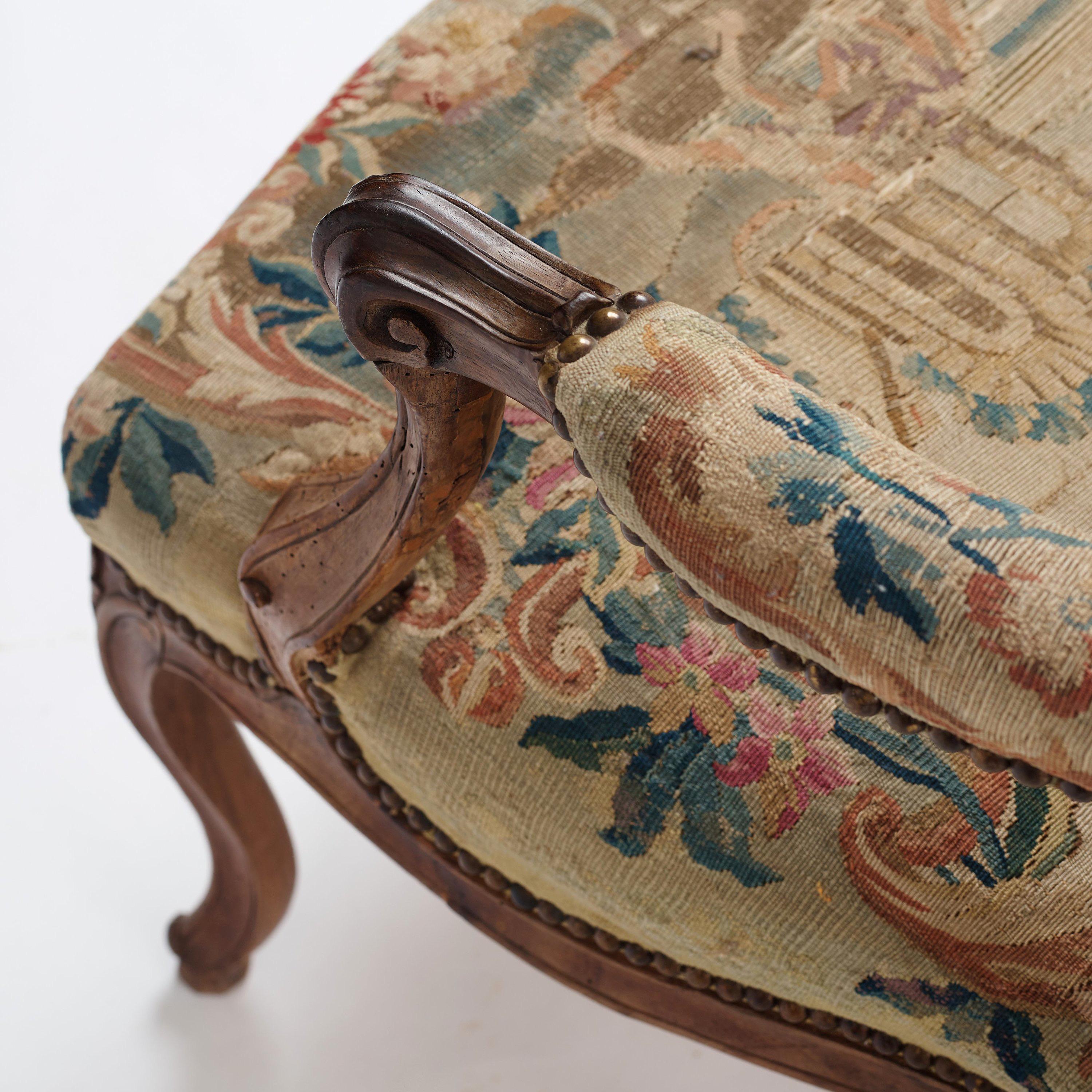 Pair of French 18th Century Louis XV Armchairs with Aubusson Tapestry In Good Condition In Stockholm, SE