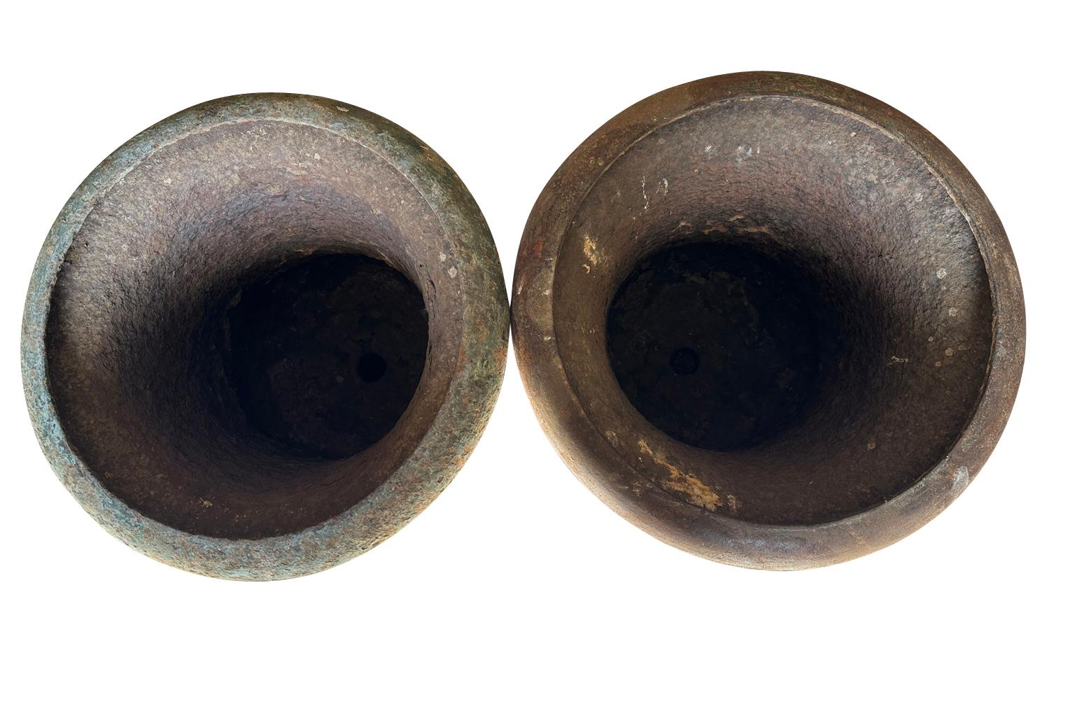 Pair Of French 18th Century Medici Urns For Sale 6