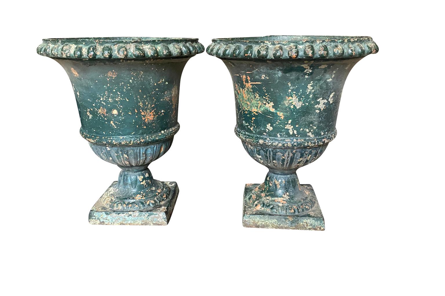 Painted Pair Of French 18th Century Medici Urns  For Sale