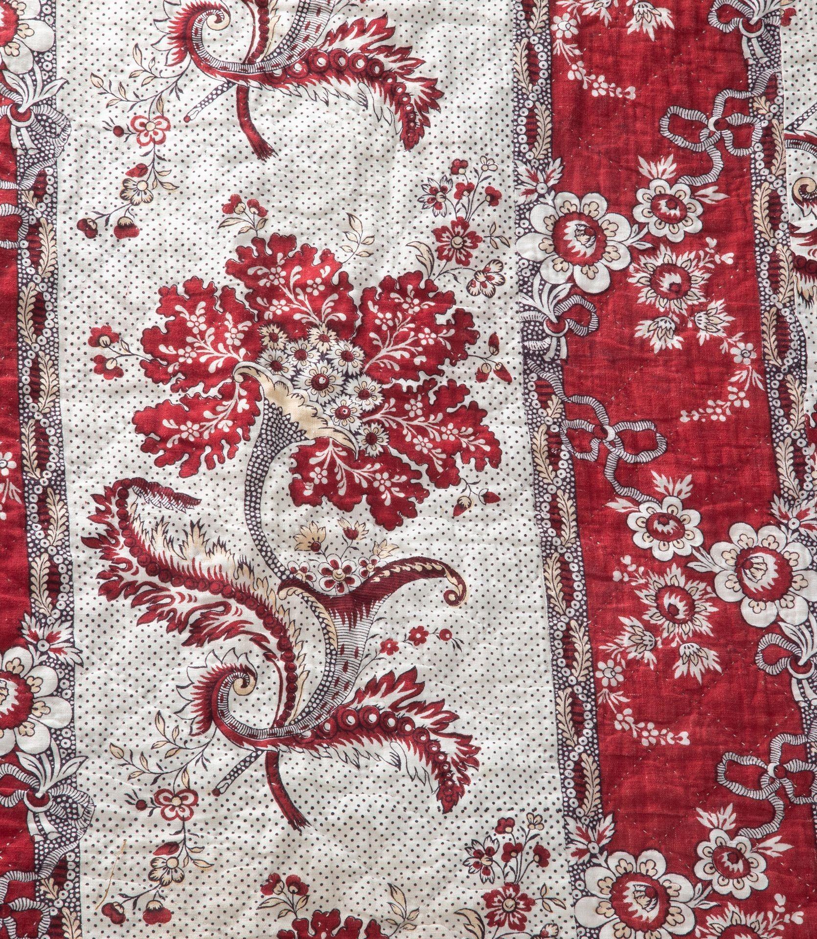 Tissu Paire de tapisseries de Nantes « Cornue Fleuri » du 18ème siècle en vente