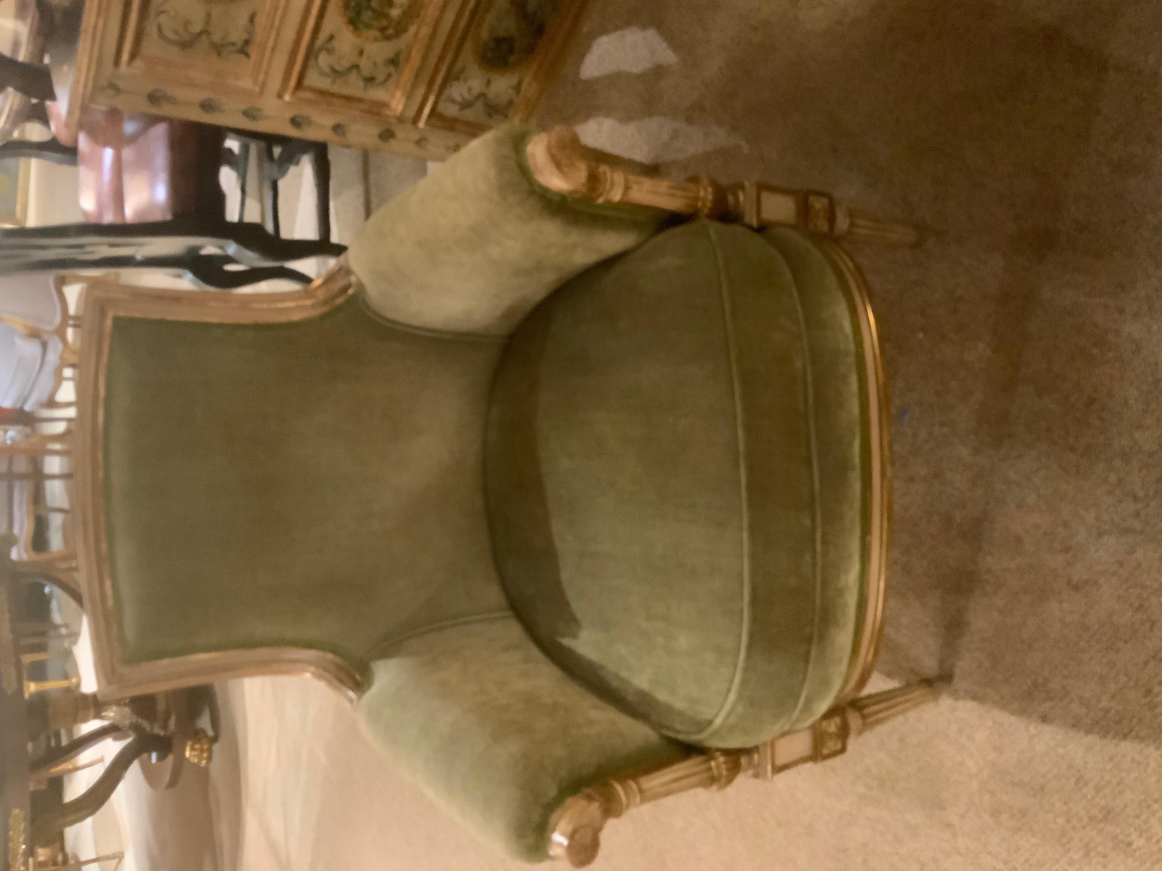 Paar französische 19. Parcel vergoldete und lackierte Stühle im Zustand „Hervorragend“ im Angebot in Houston, TX