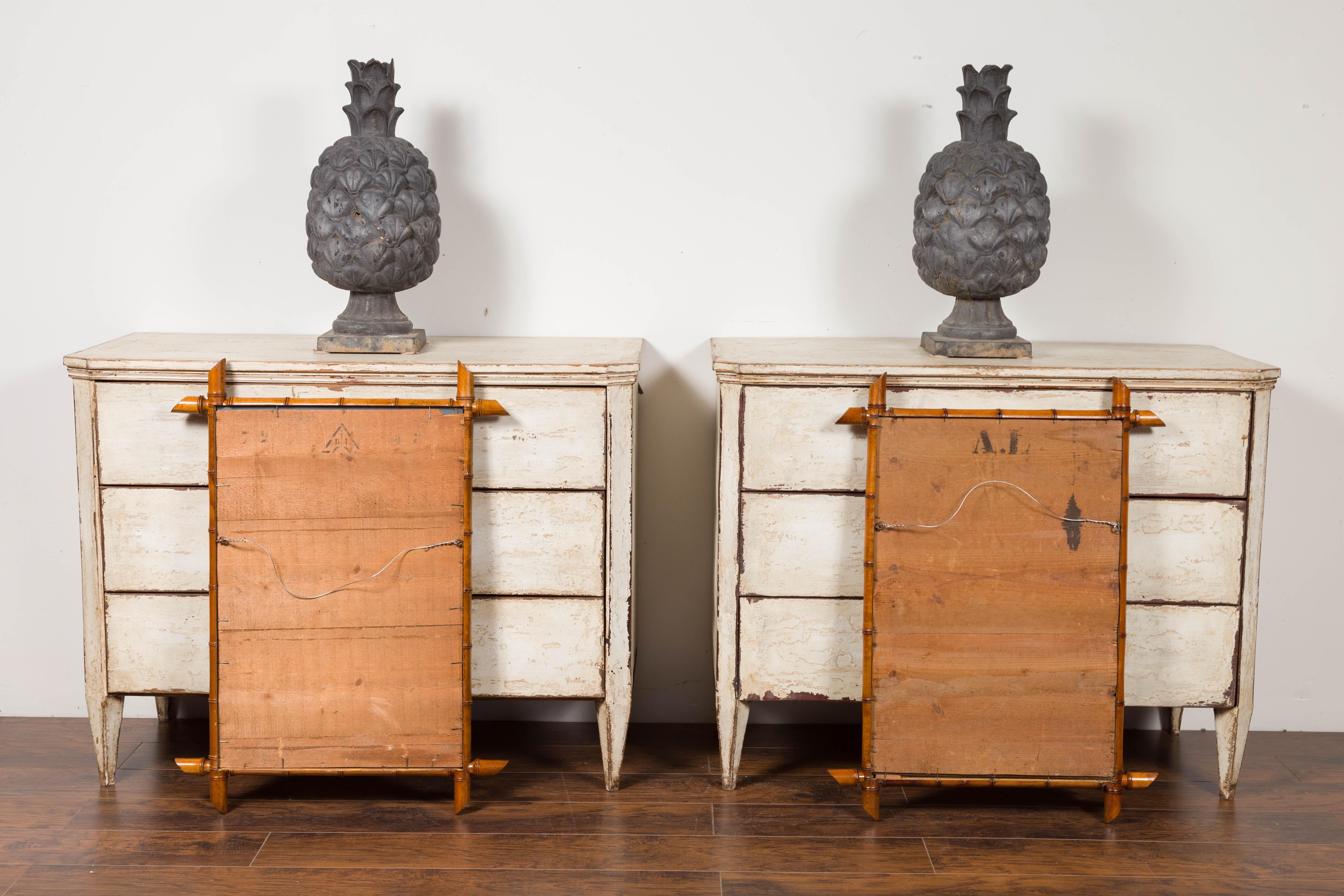 Pair of French 1900s Faux Bamboo Rectangular Mirrors with Protruding Corners 6