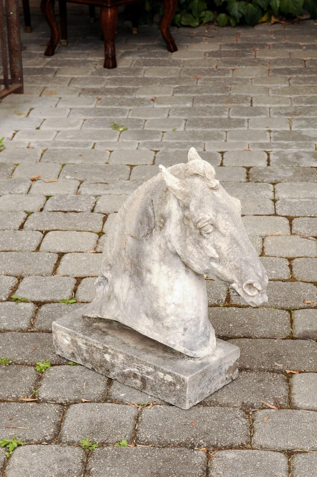 Pair of French 1900s Turn of the Century Carved Stone Horse Head Sculptures In Good Condition In Atlanta, GA