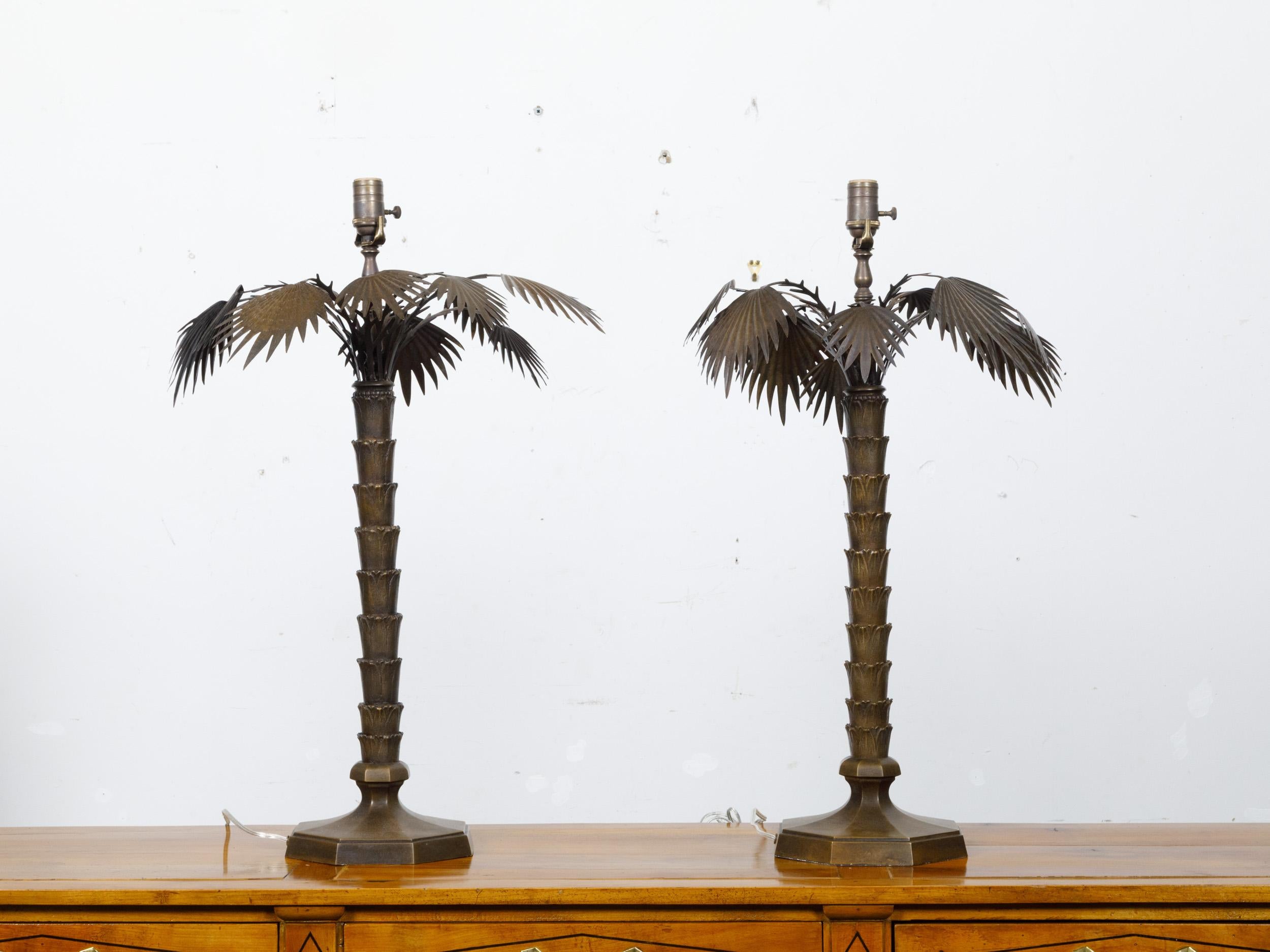 20th Century Pair of French 1920s Bronze Palm Tree Table Lamps on Octagonal Bases, USA Wired For Sale