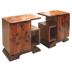 Pair of French 1930s Art Deco Walnut Veneers Nightstands or Bedside tables